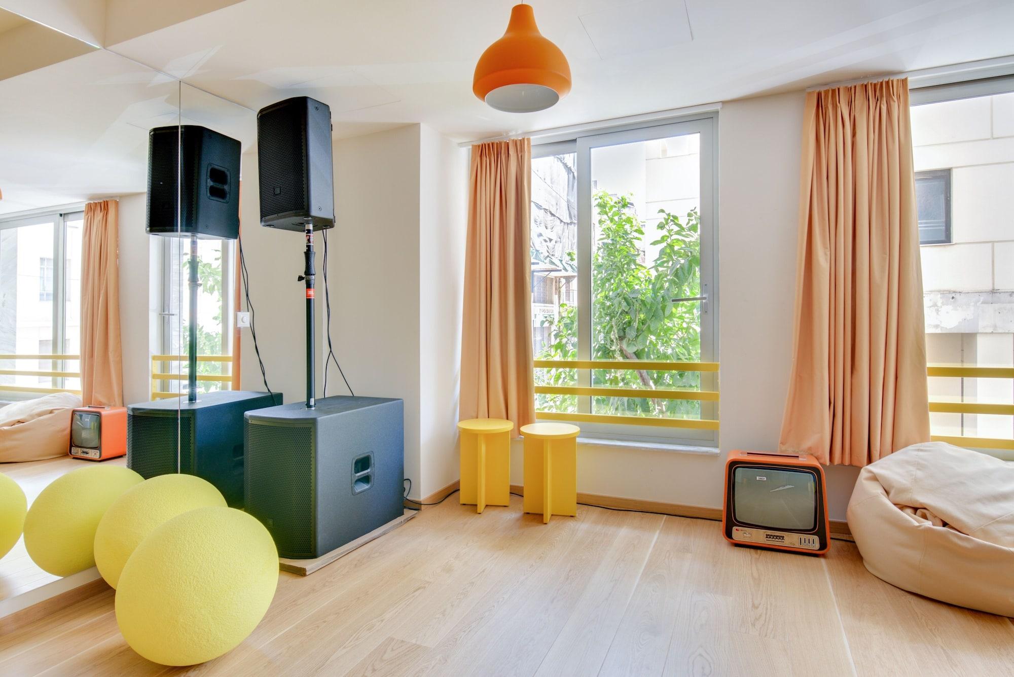 Gimnasio Selina Athens Theatrou