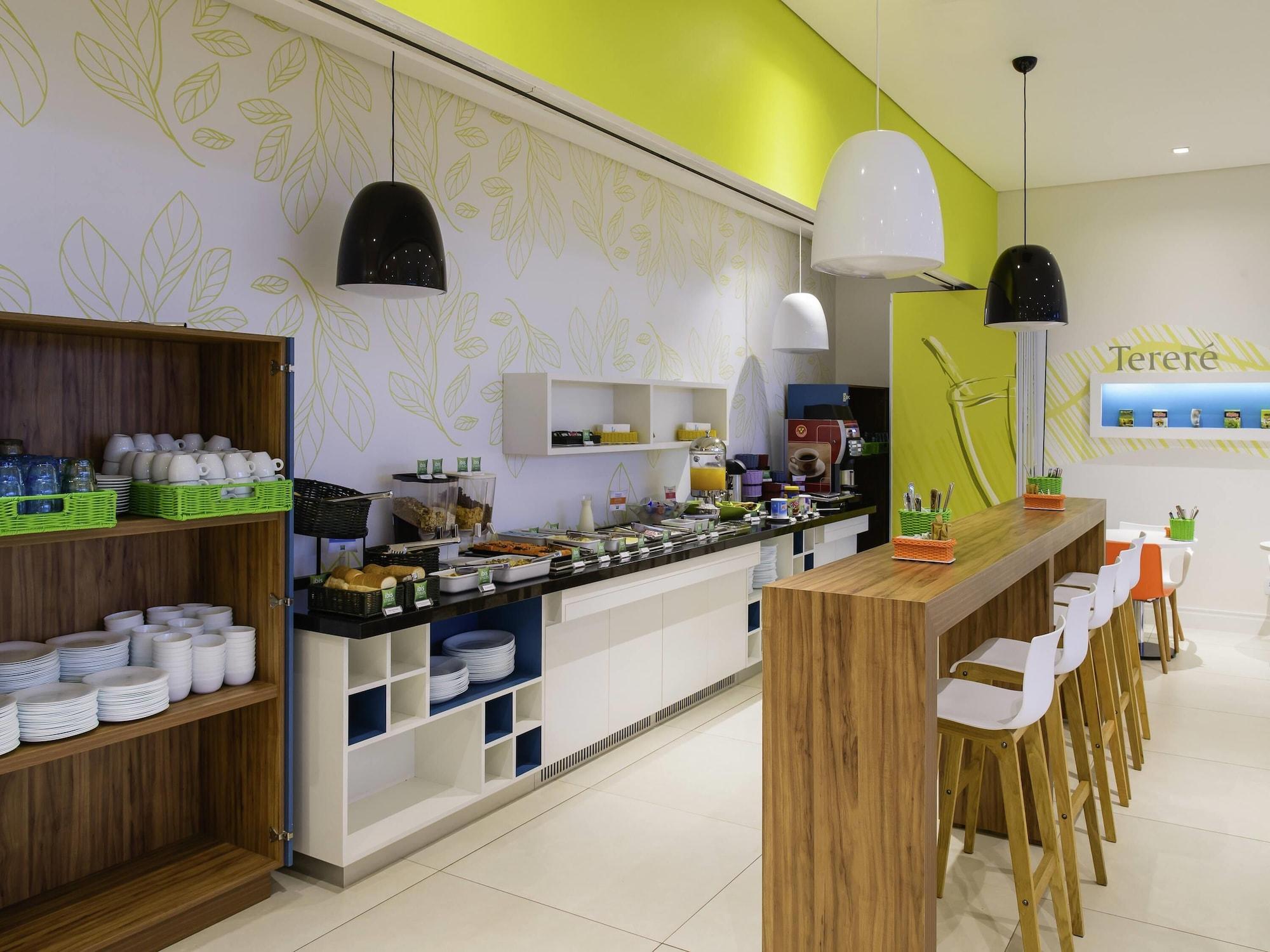 Restaurant Ibis Styles Ponta Pora