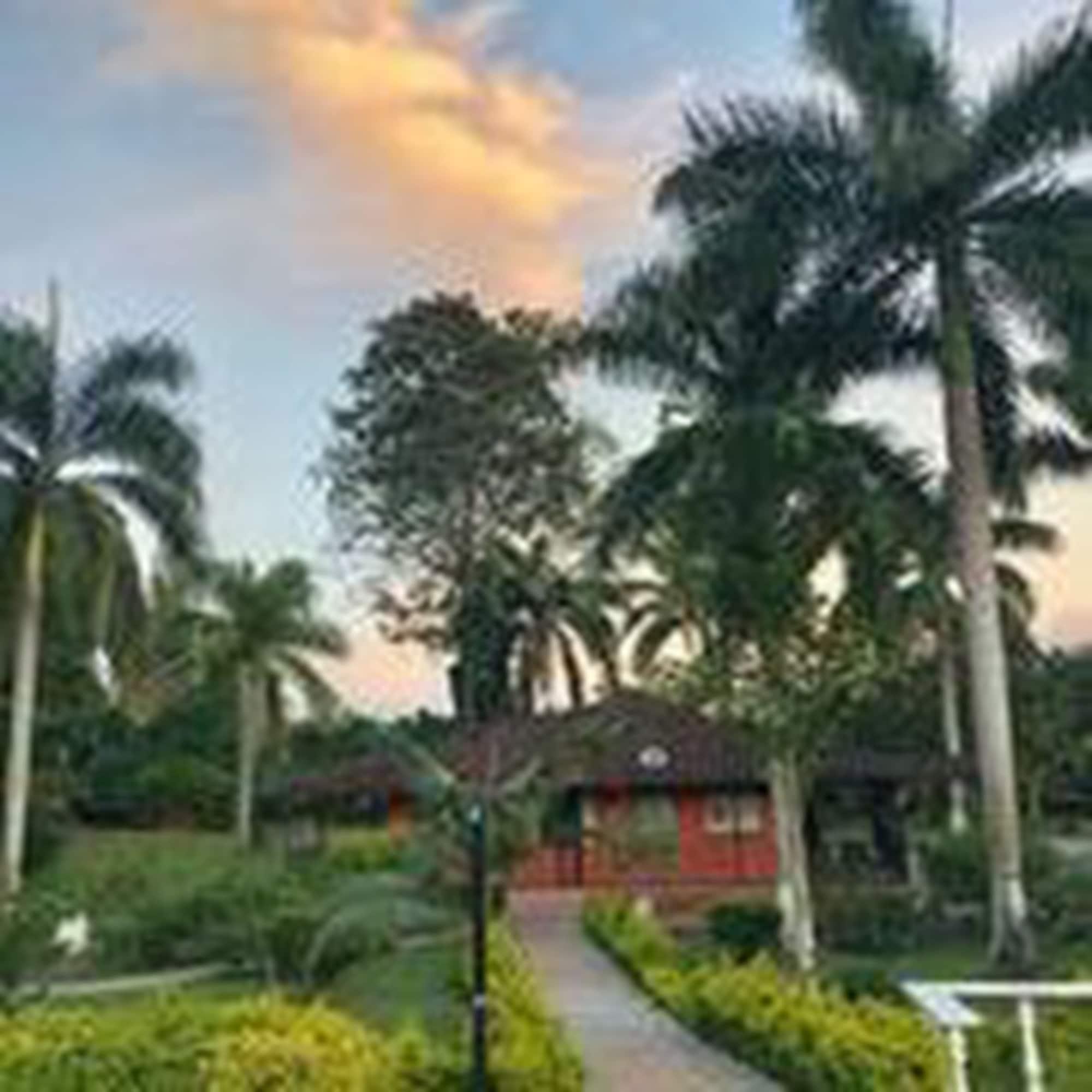 Vista Exterior Villa Thiago Finca Tradicional