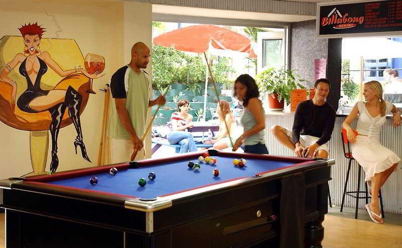Instalaciones Recreativas Billabong Backpackers Resort