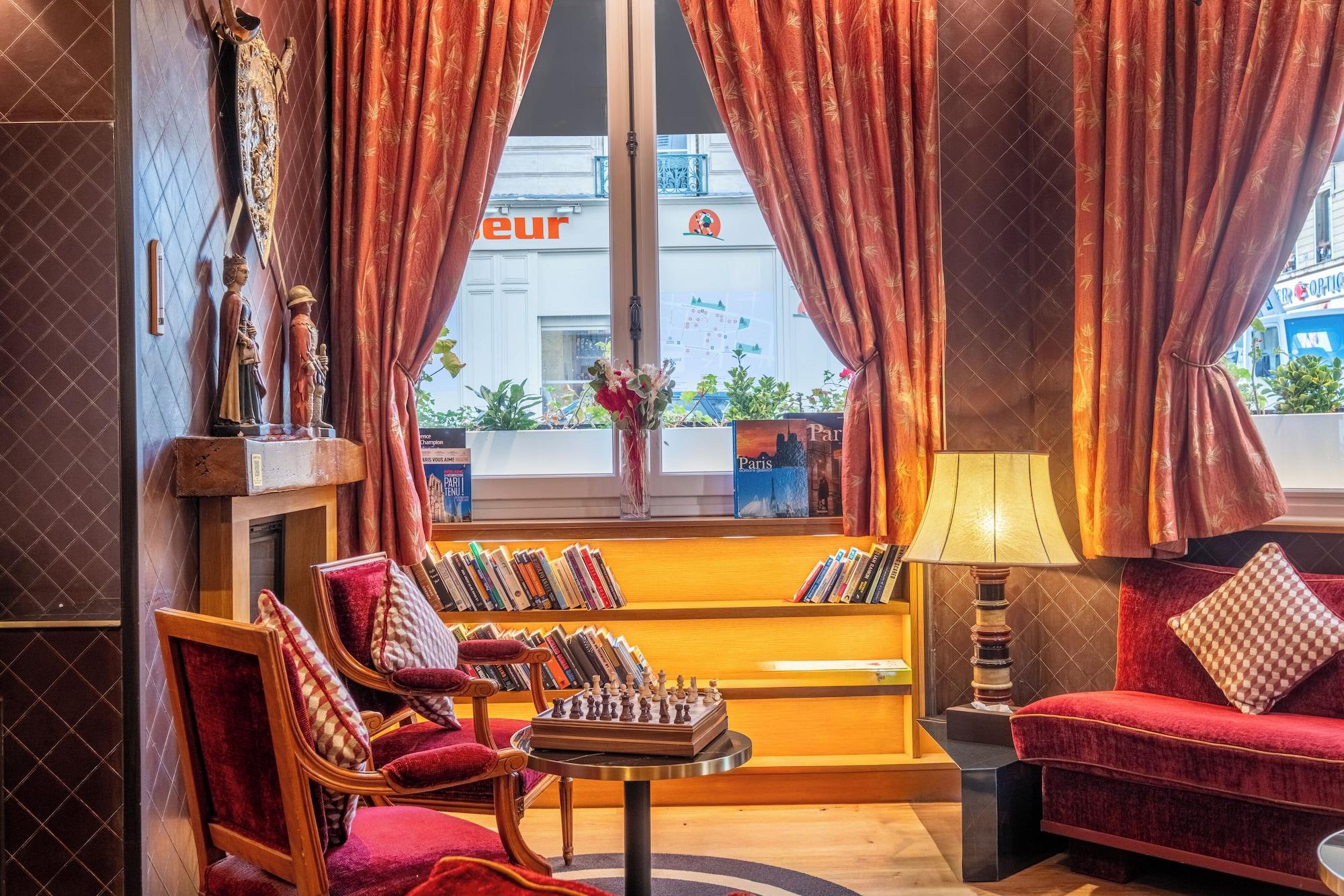 Vista Lobby Hotel College De France