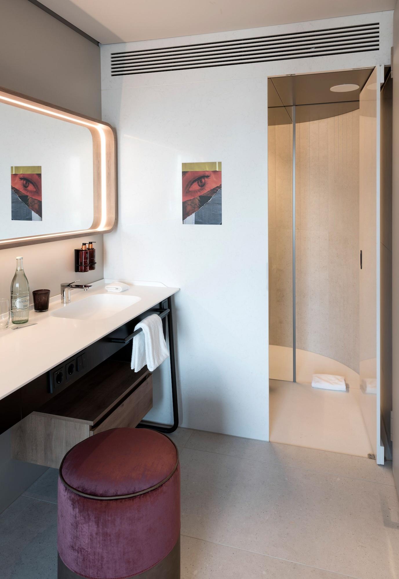 Hotel b'mine hotel Frankfurt Airport