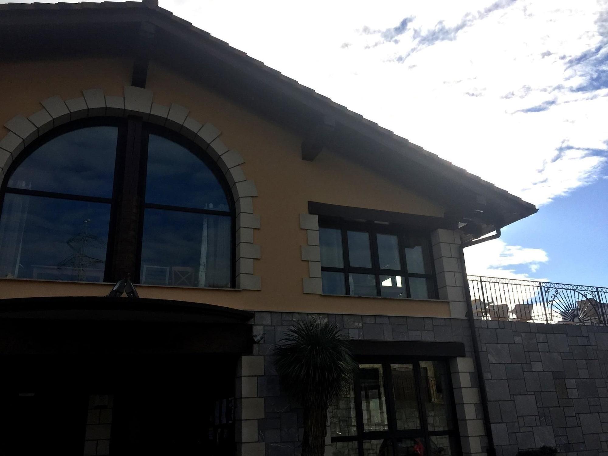 Vista Lobby Hostal Oianume