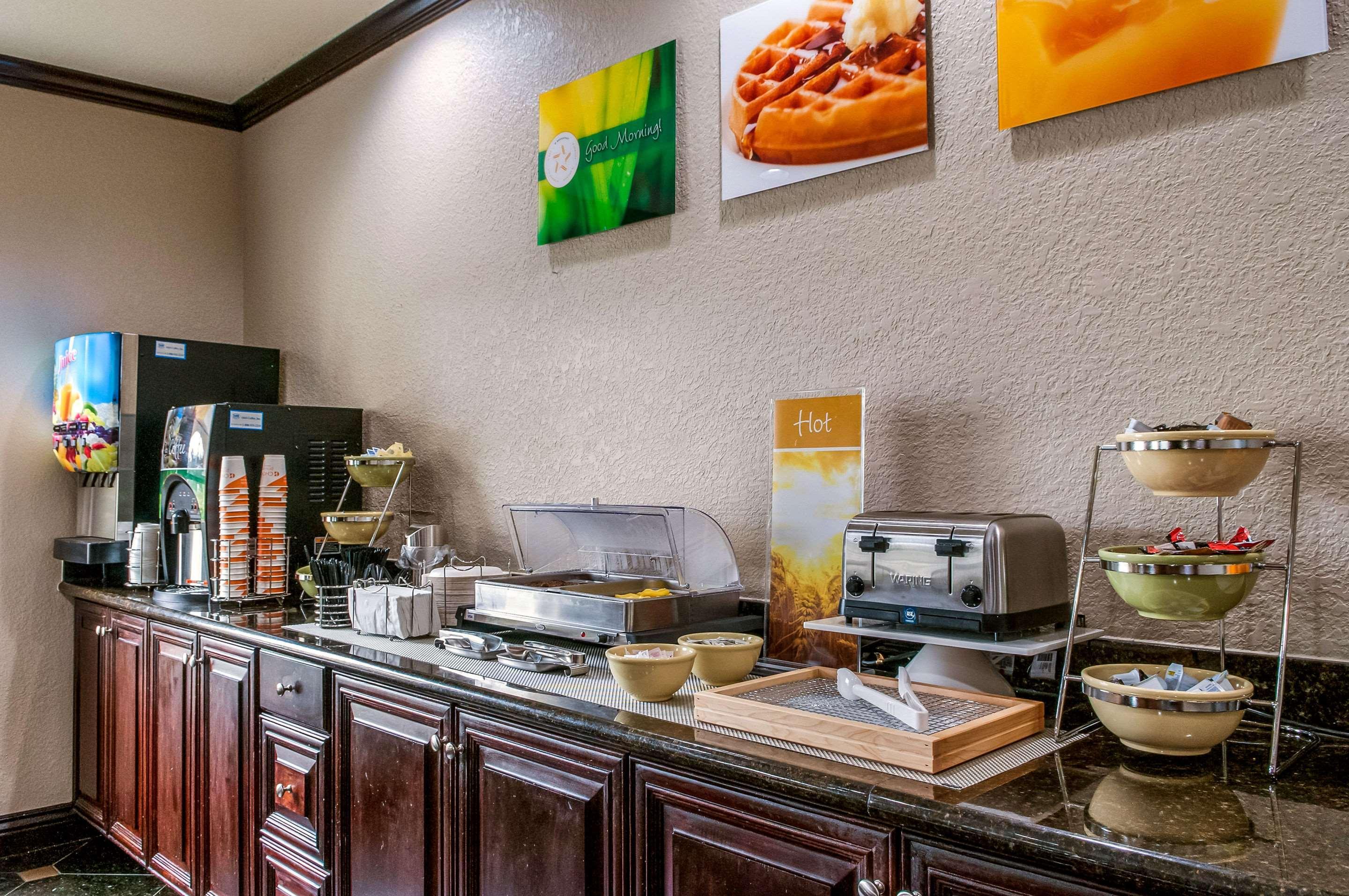 Restaurant Quality Inn & Suites Slidell