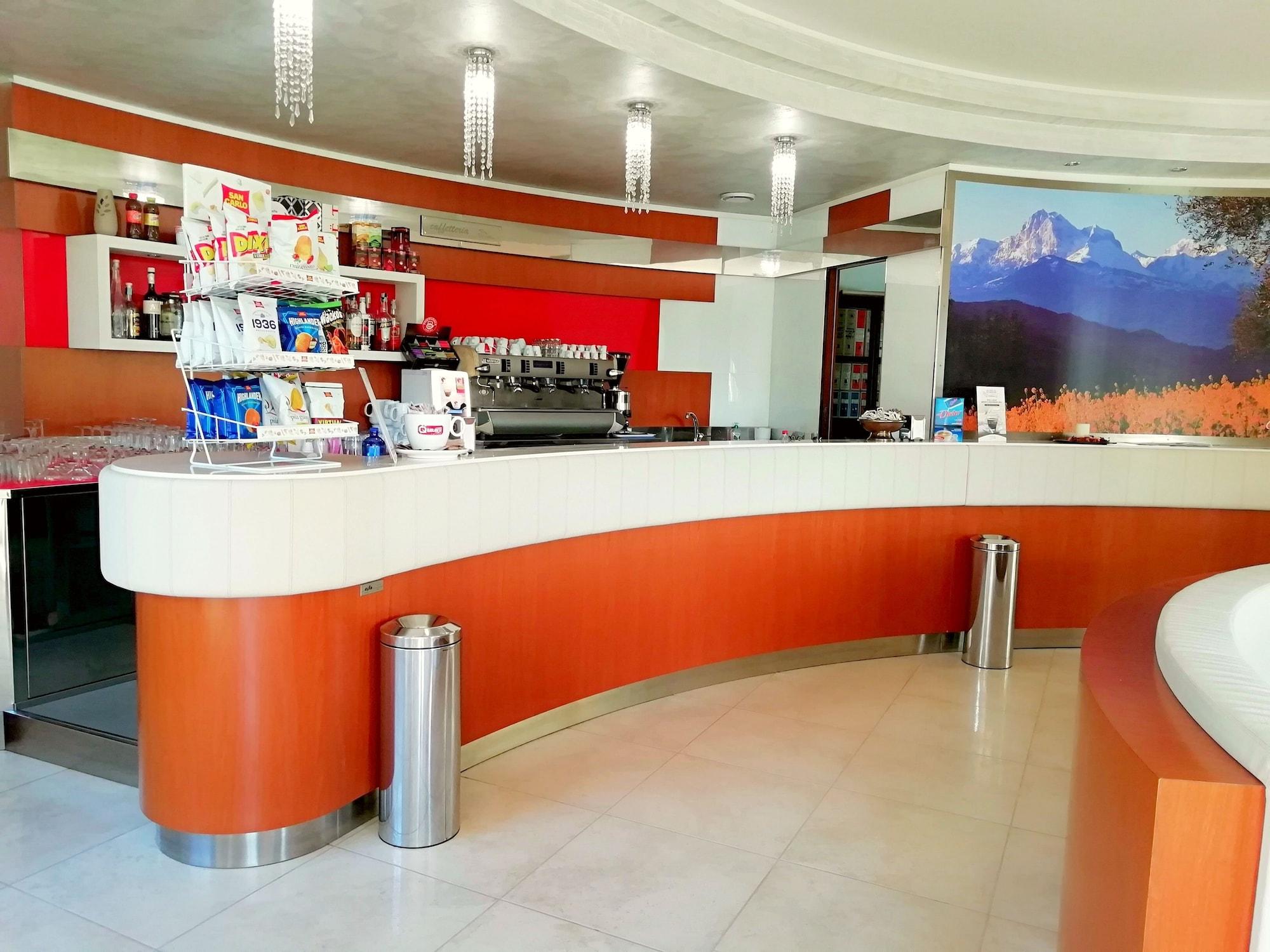 Bar/Salón Hotel Concorde