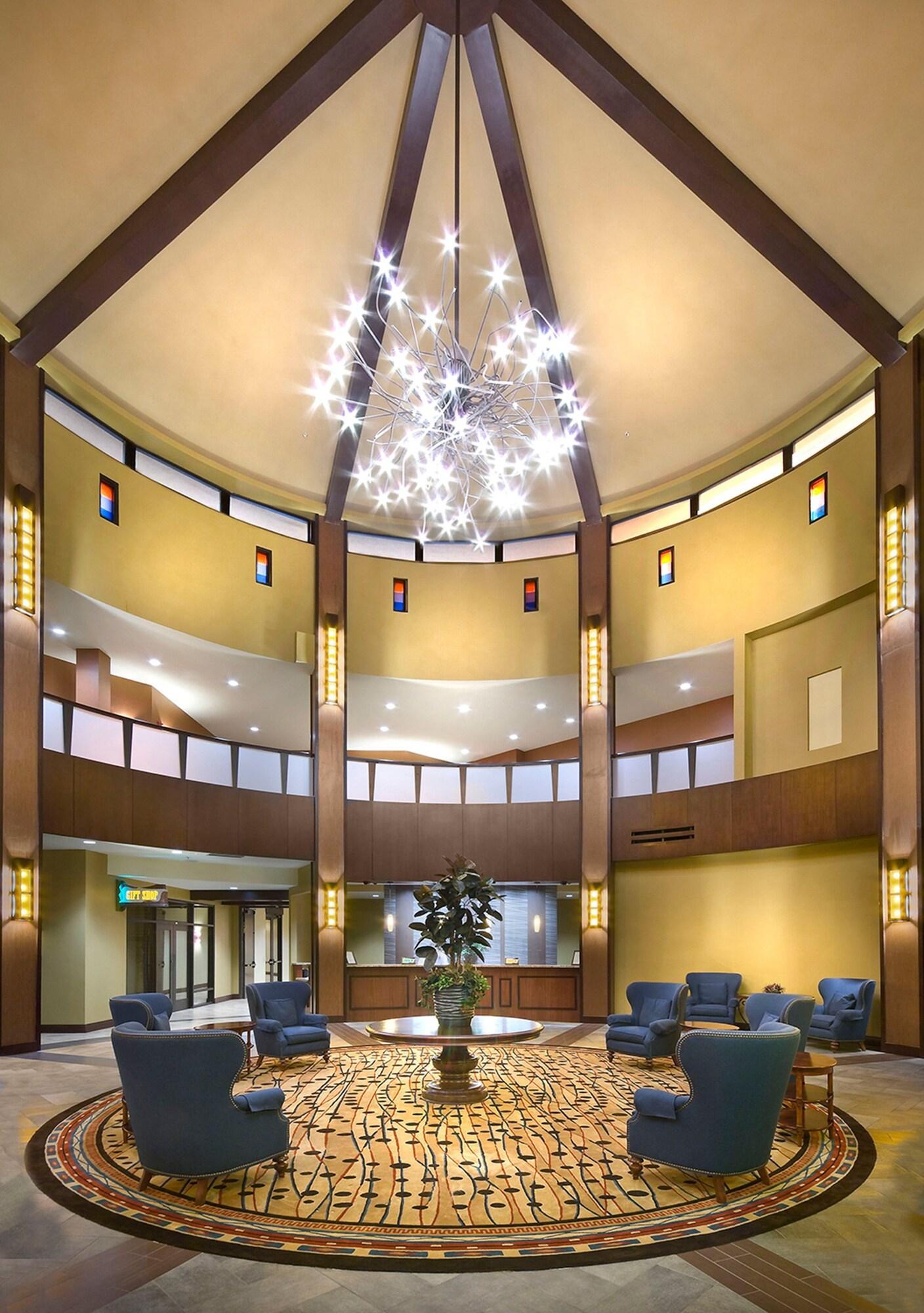 Vista Lobby Desert Diamond Casino & Hotel