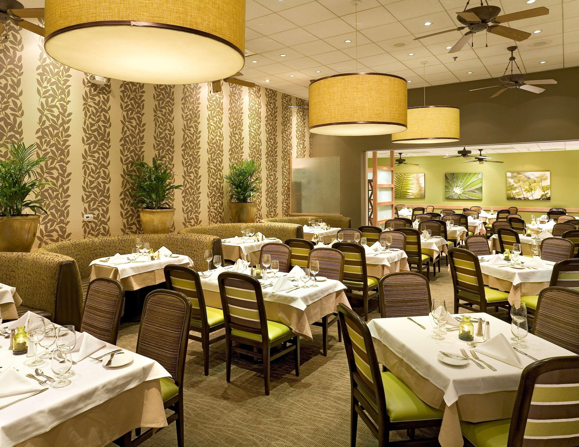 Restaurant Hyatt Vacation Club at The Welk, San Diego Area