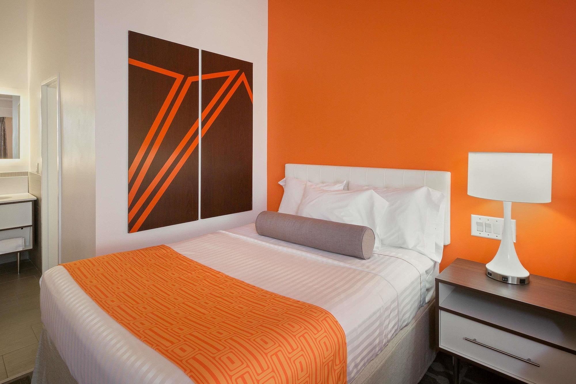 Miscellaneous Howard Johnson Hotel by Wyndham Toms River
