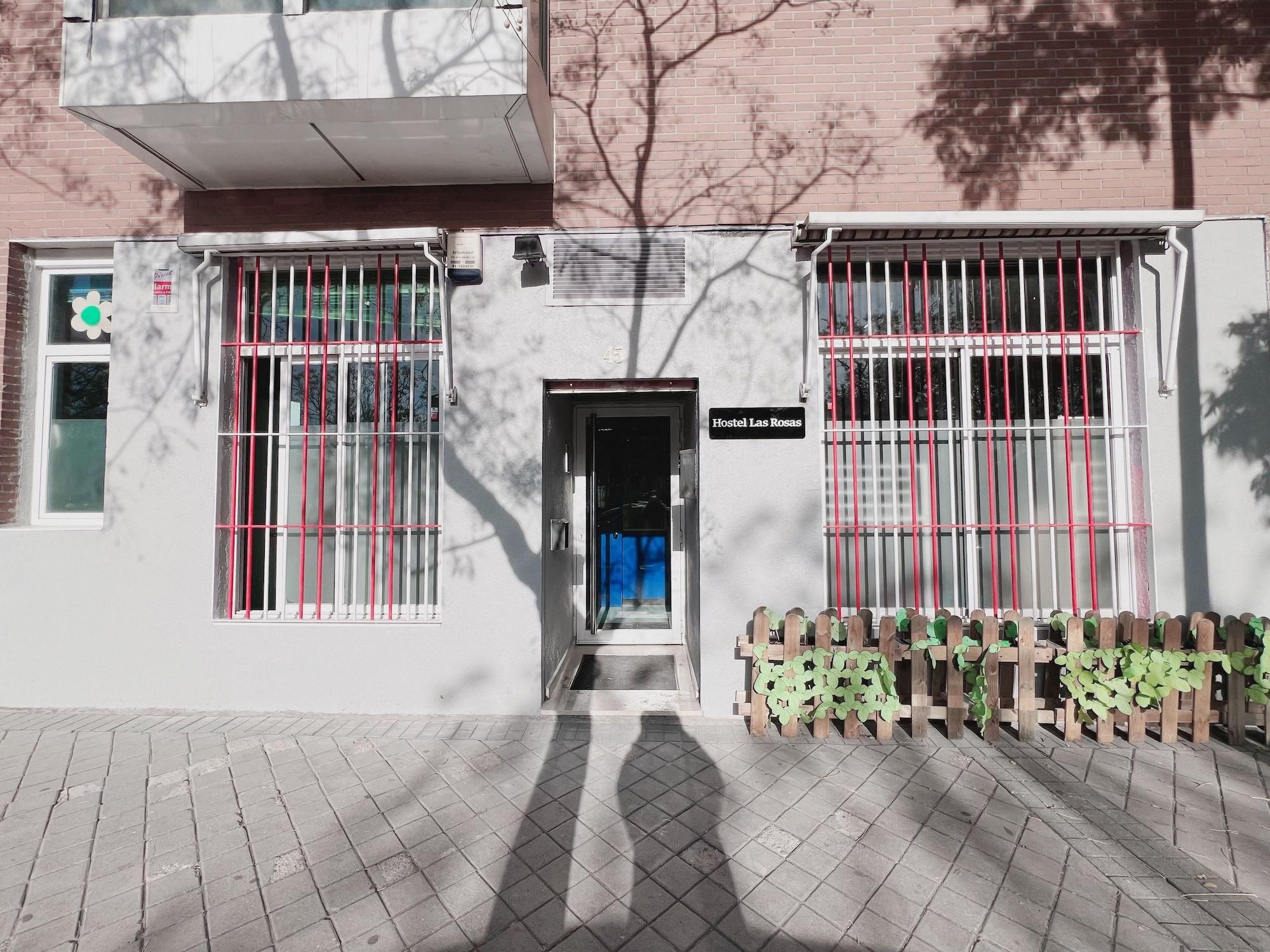Vista Exterior Hostel Las Rosas