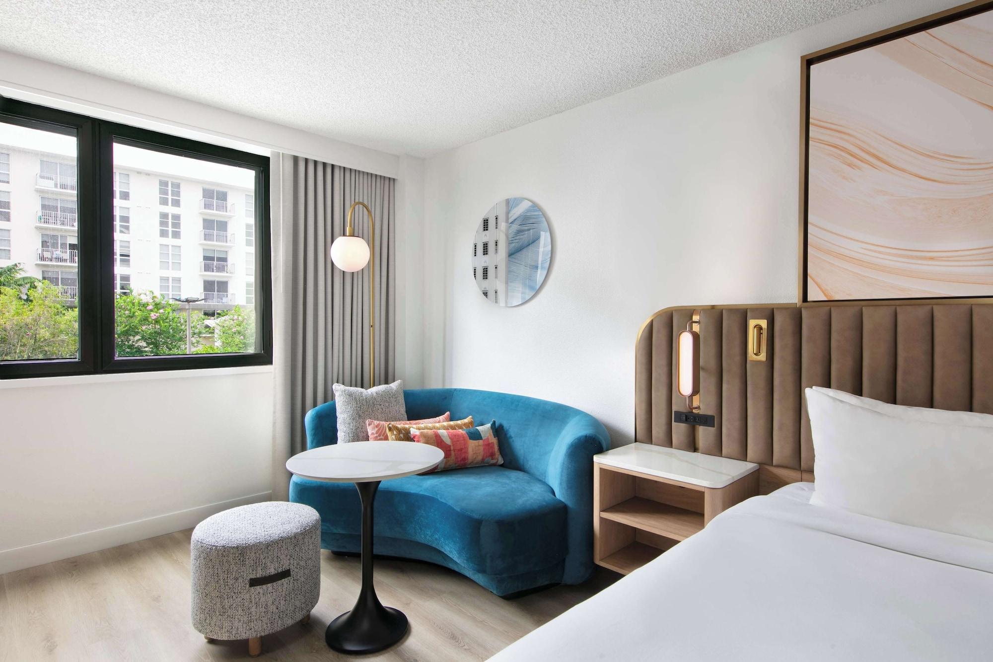 Habitación Sonesta Miami Airport