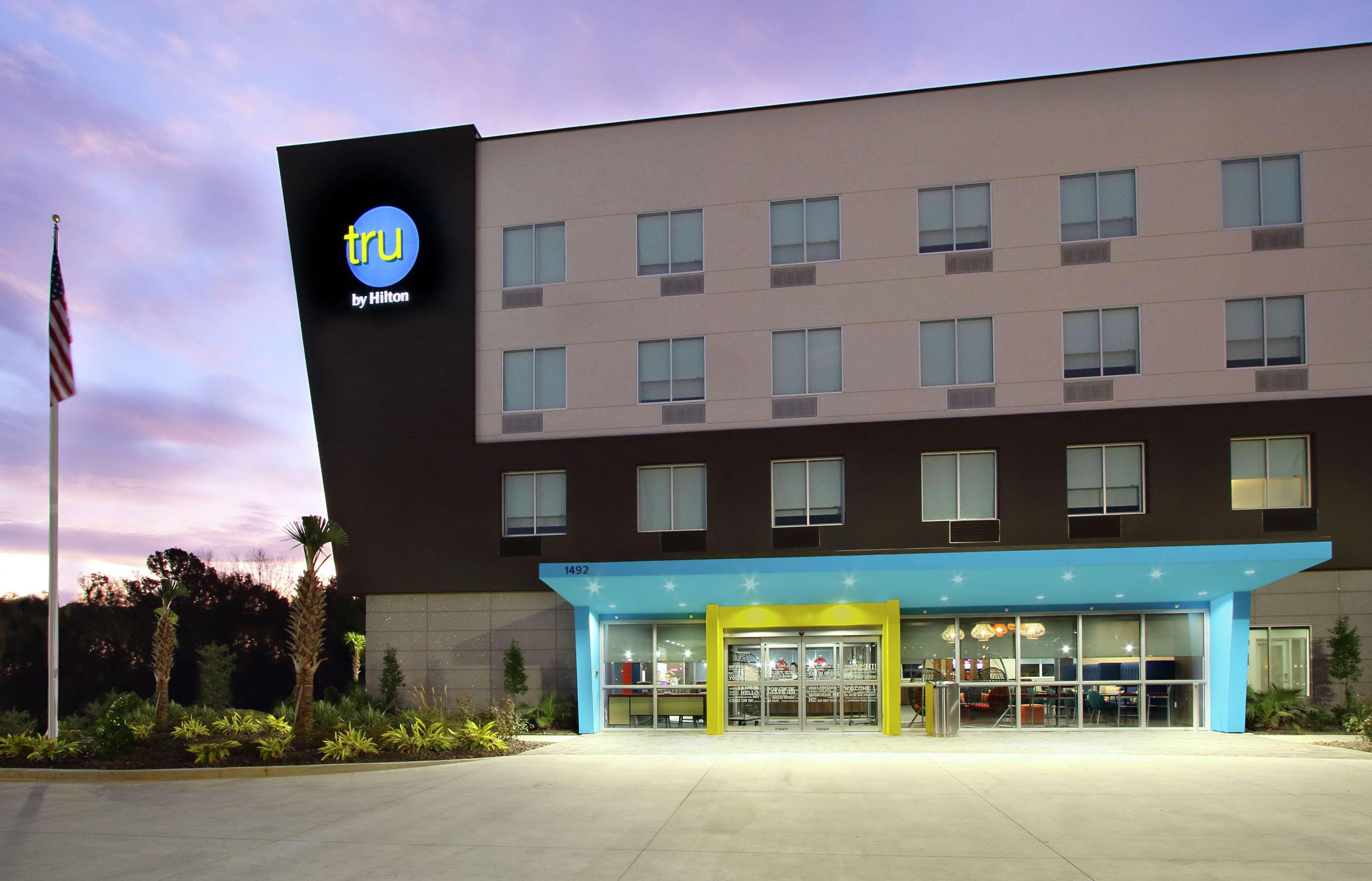 Vista Exterior Tru By Hilton Waco South, TX