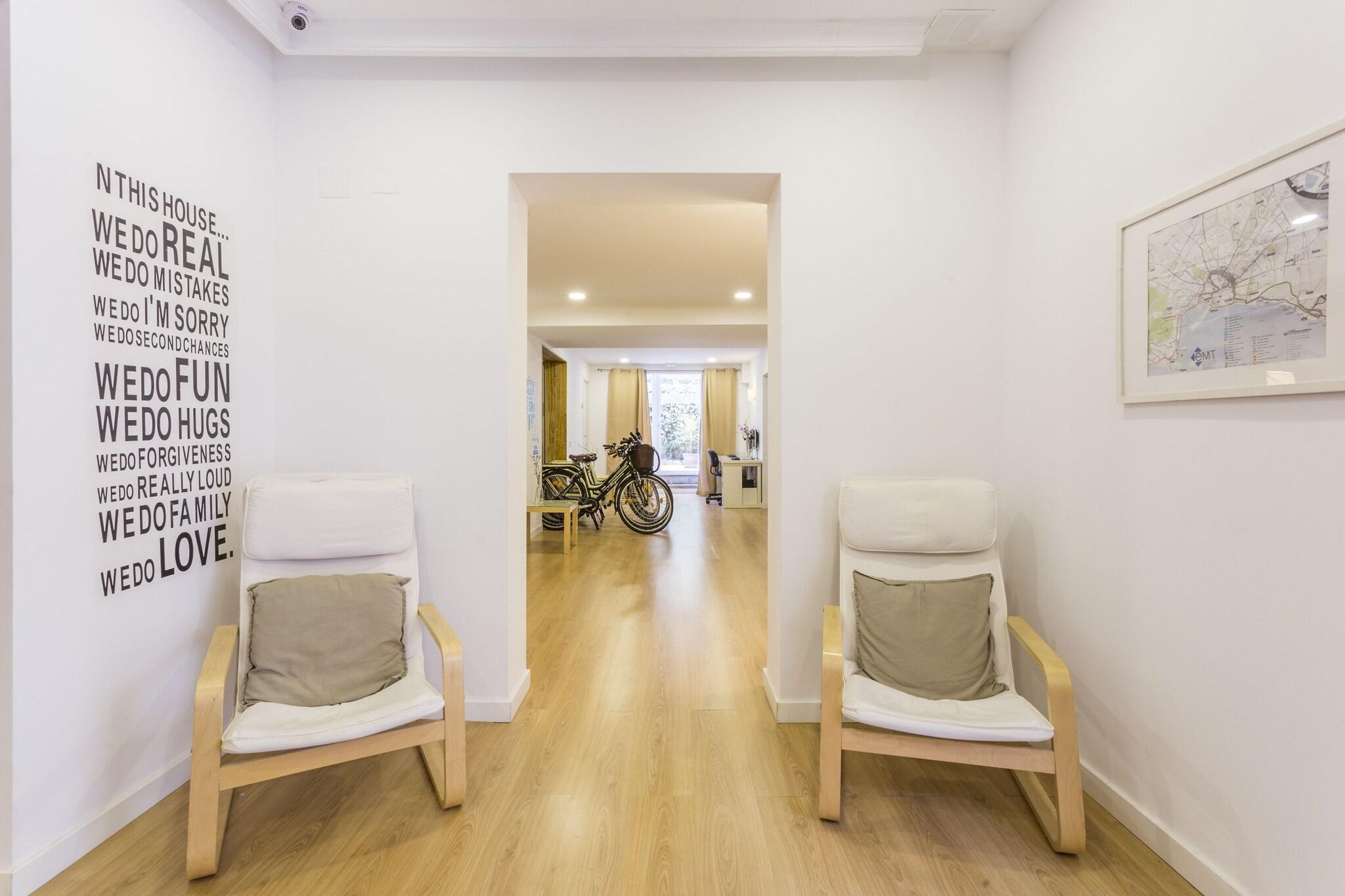 Vista Lobby Hostal Bonany