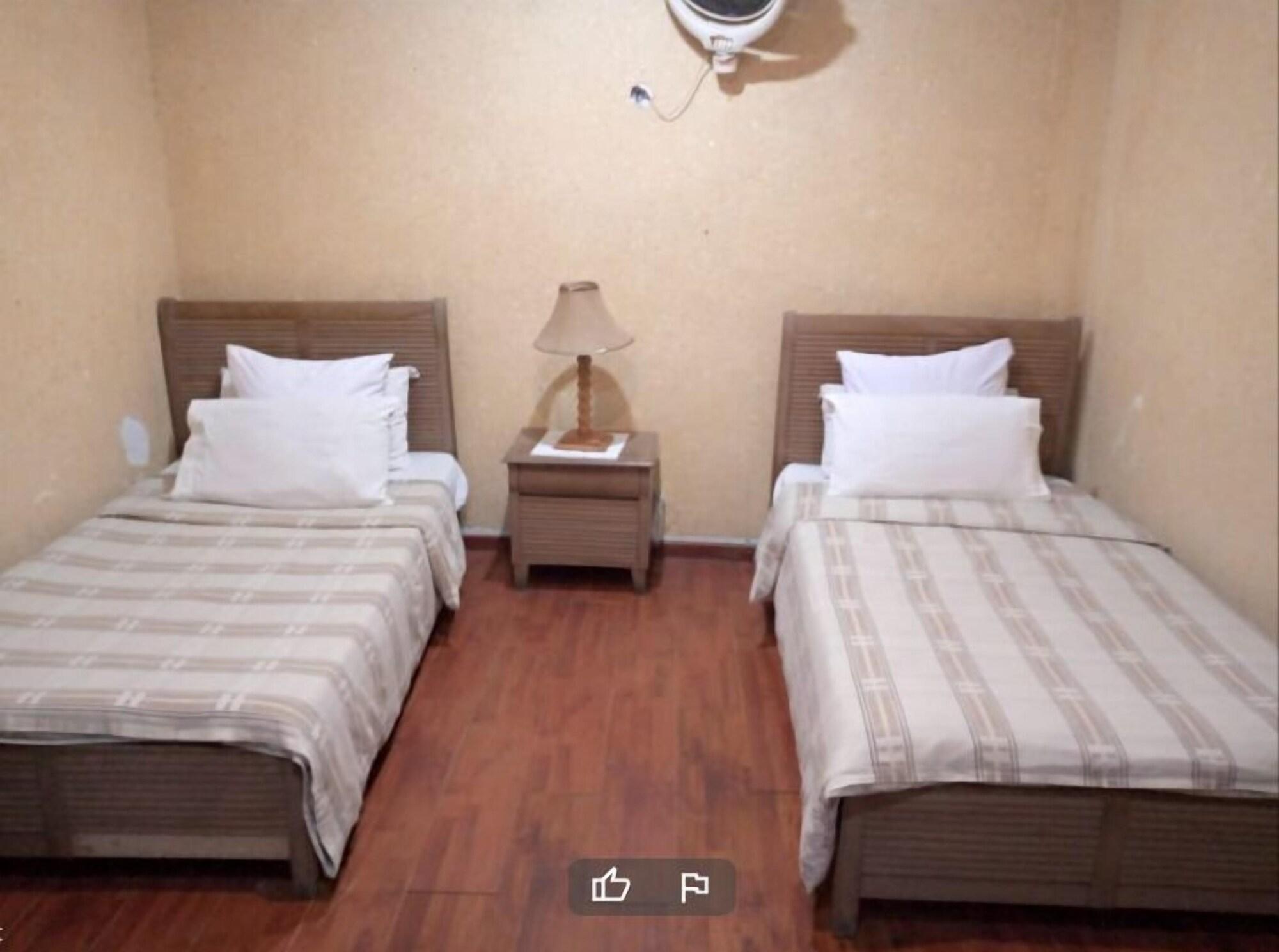 Habitación Hotel Metropolitan