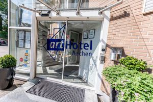 Alojamiento - Art Hotel