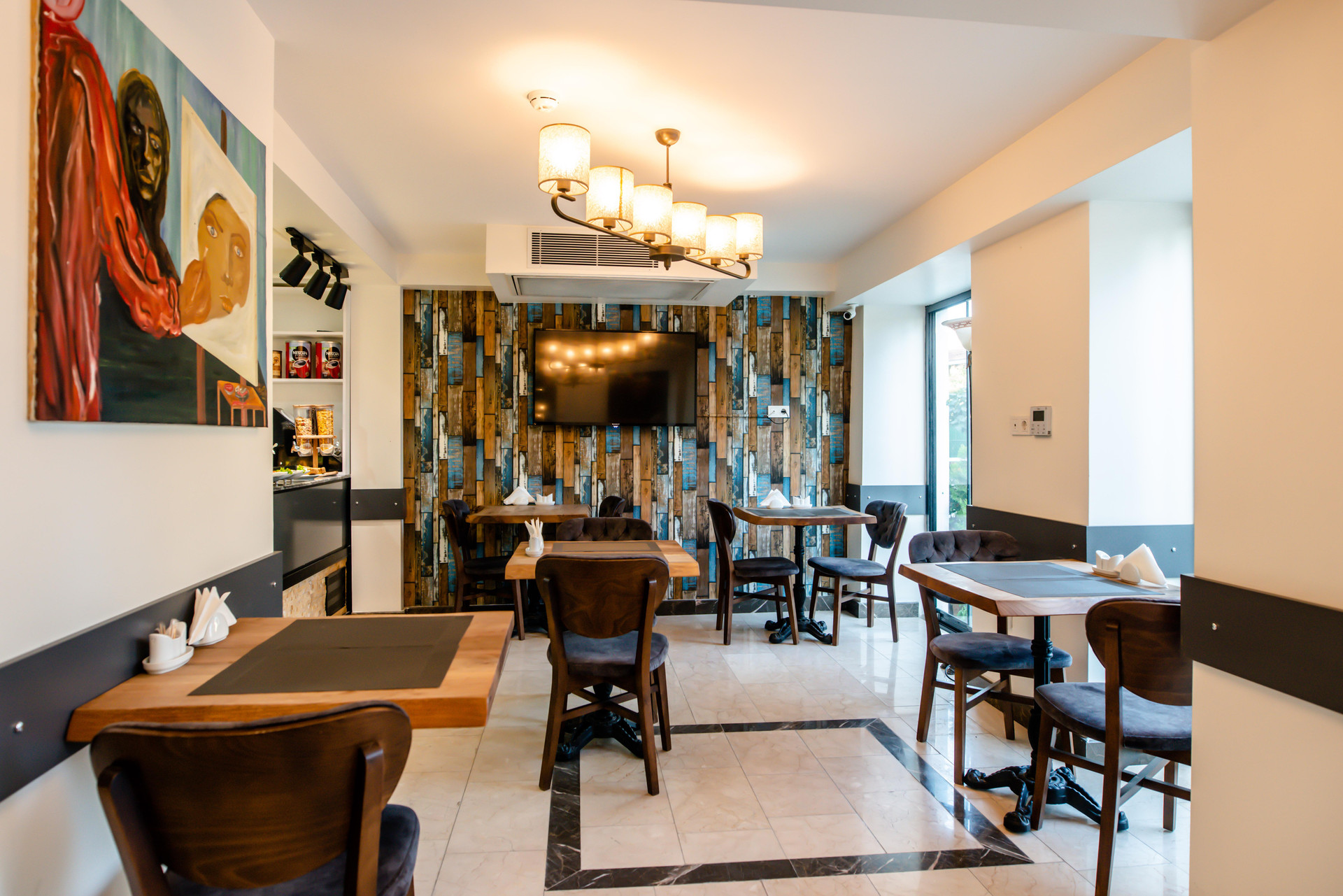 Restaurant The Camelot Hotel