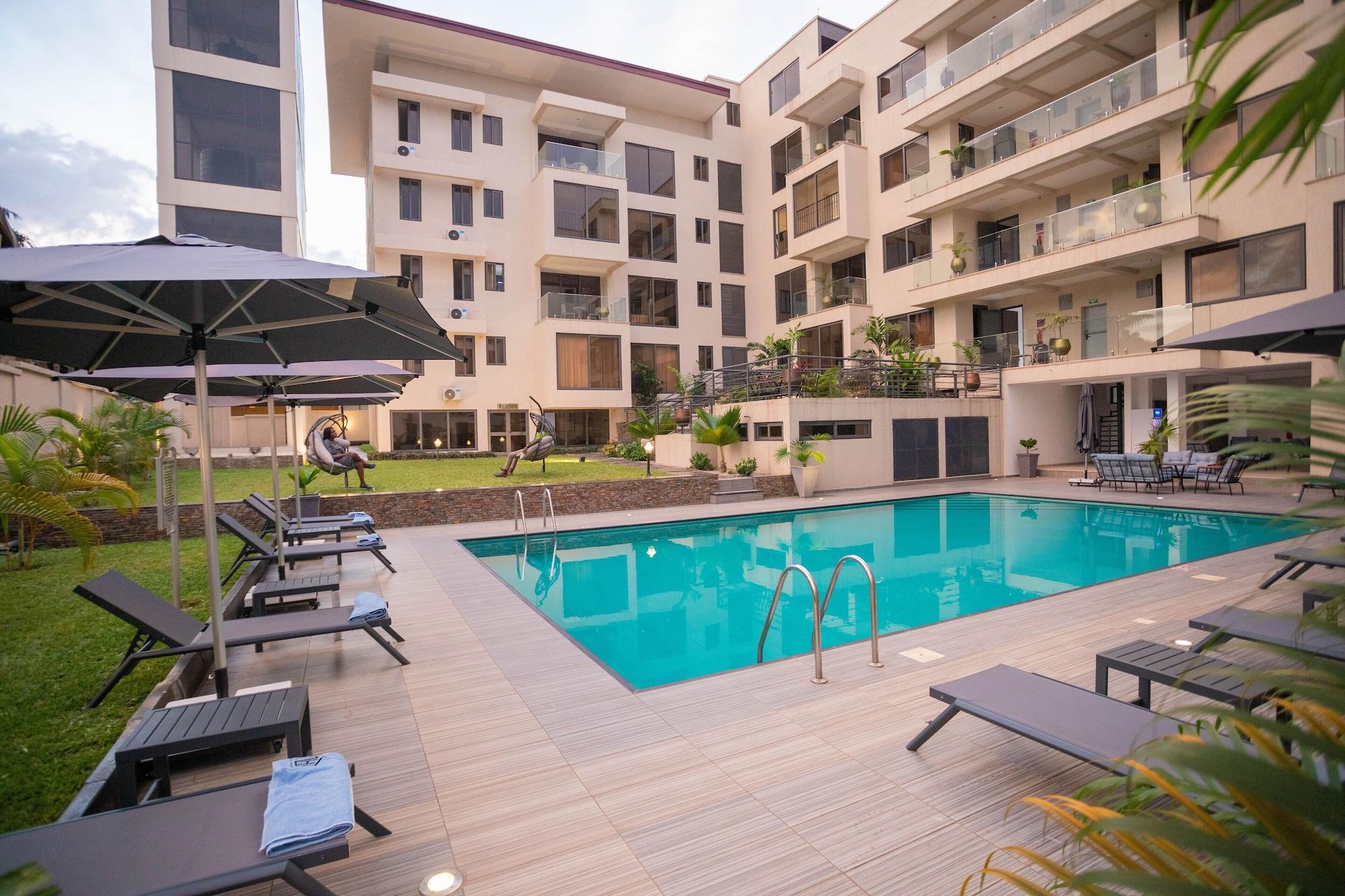 Vista Exterior Veronique Heights