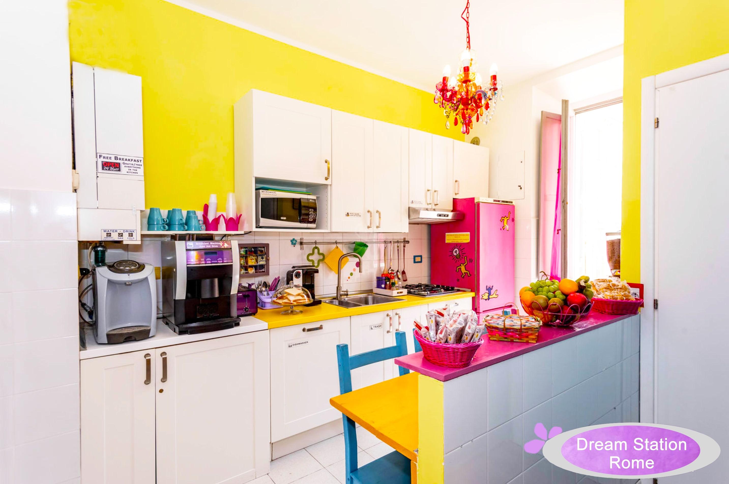 Bar/Salón Dream Station