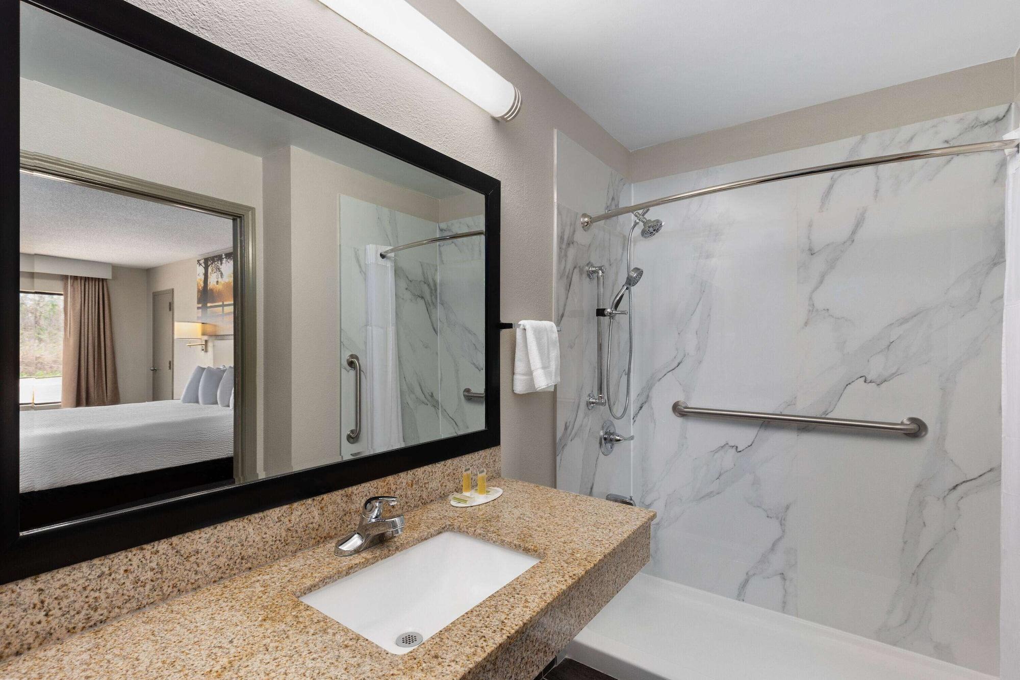 Varios Days Inn by Wyndham Childersburg/Sylacauga