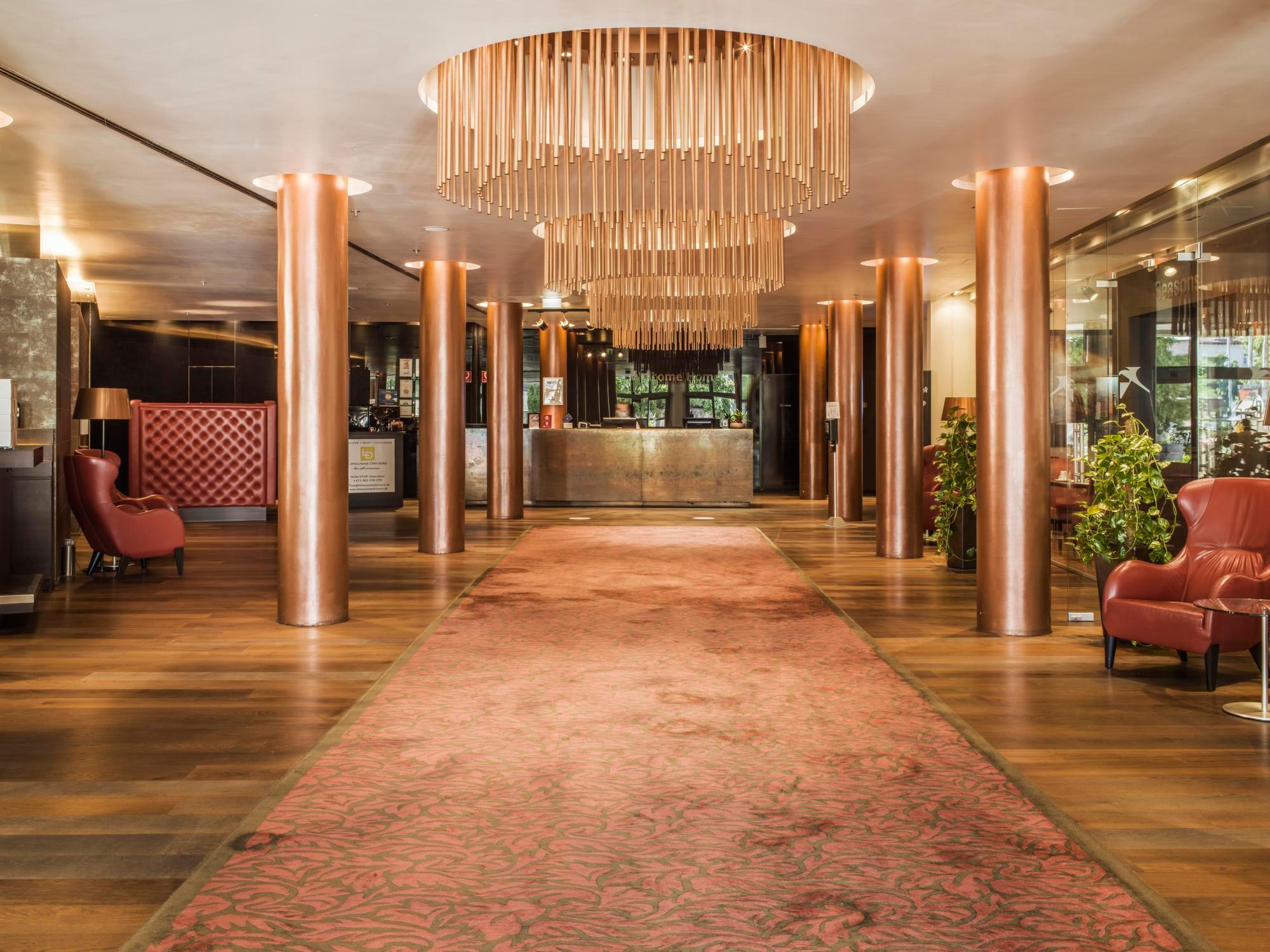 Vista Lobby Falkensteiner Hotel Bratislava