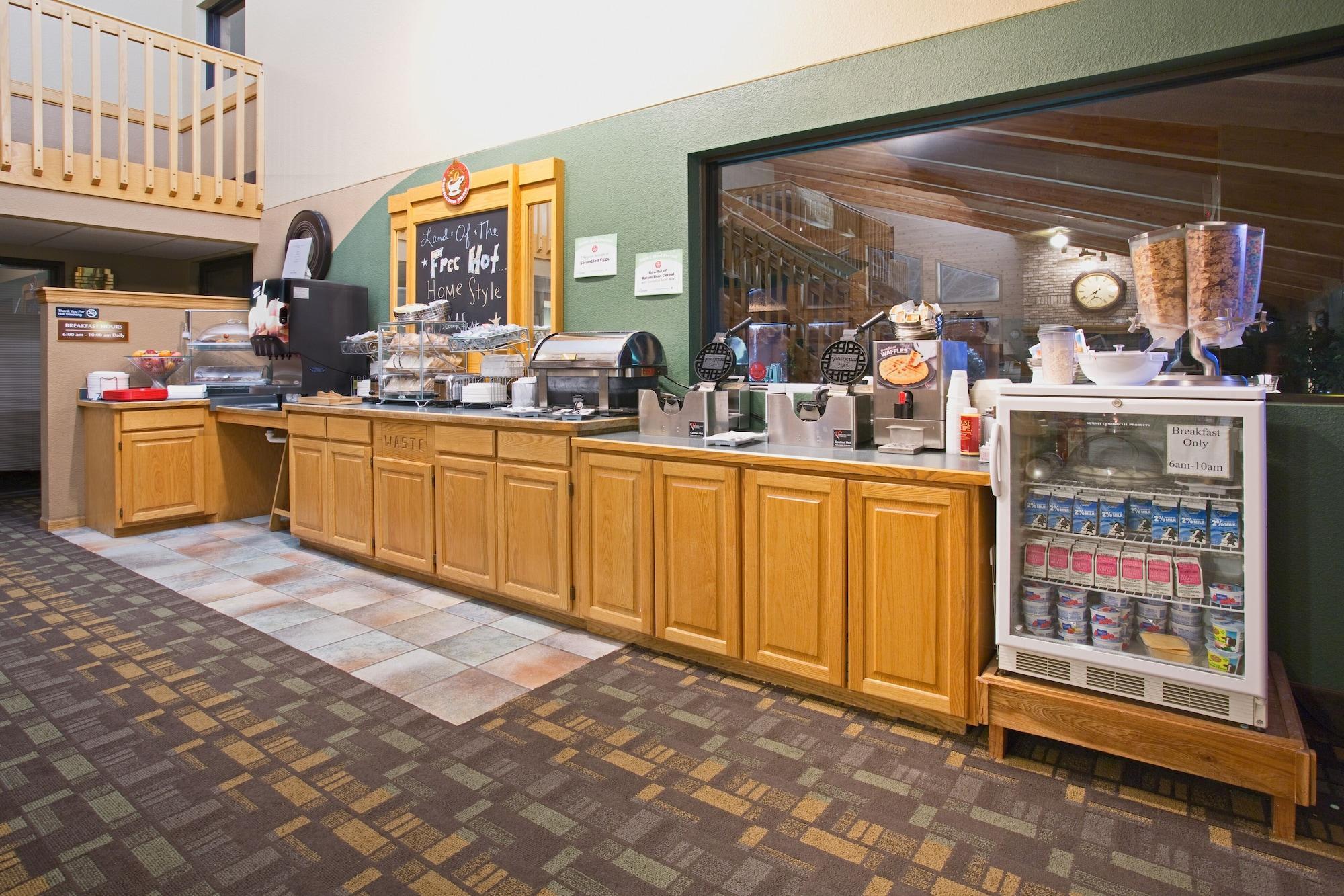Restaurant AmericInn Lodge & Suites Wisconsin Rapids