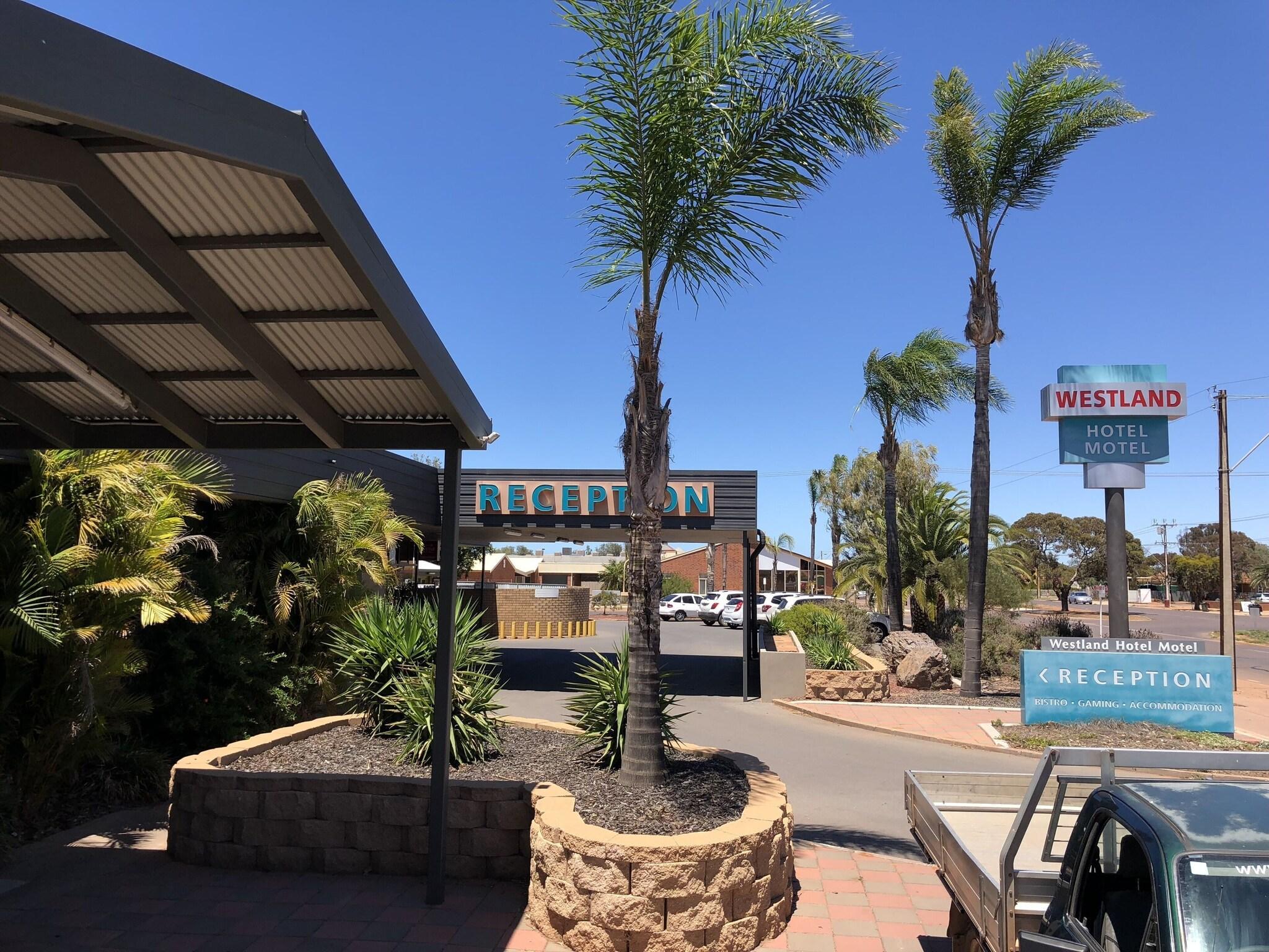 Vista Exterior Westland Hotel Motel