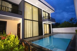 Alquiler Vacacional - Luxury Villa with privet outdoor swiming pool.