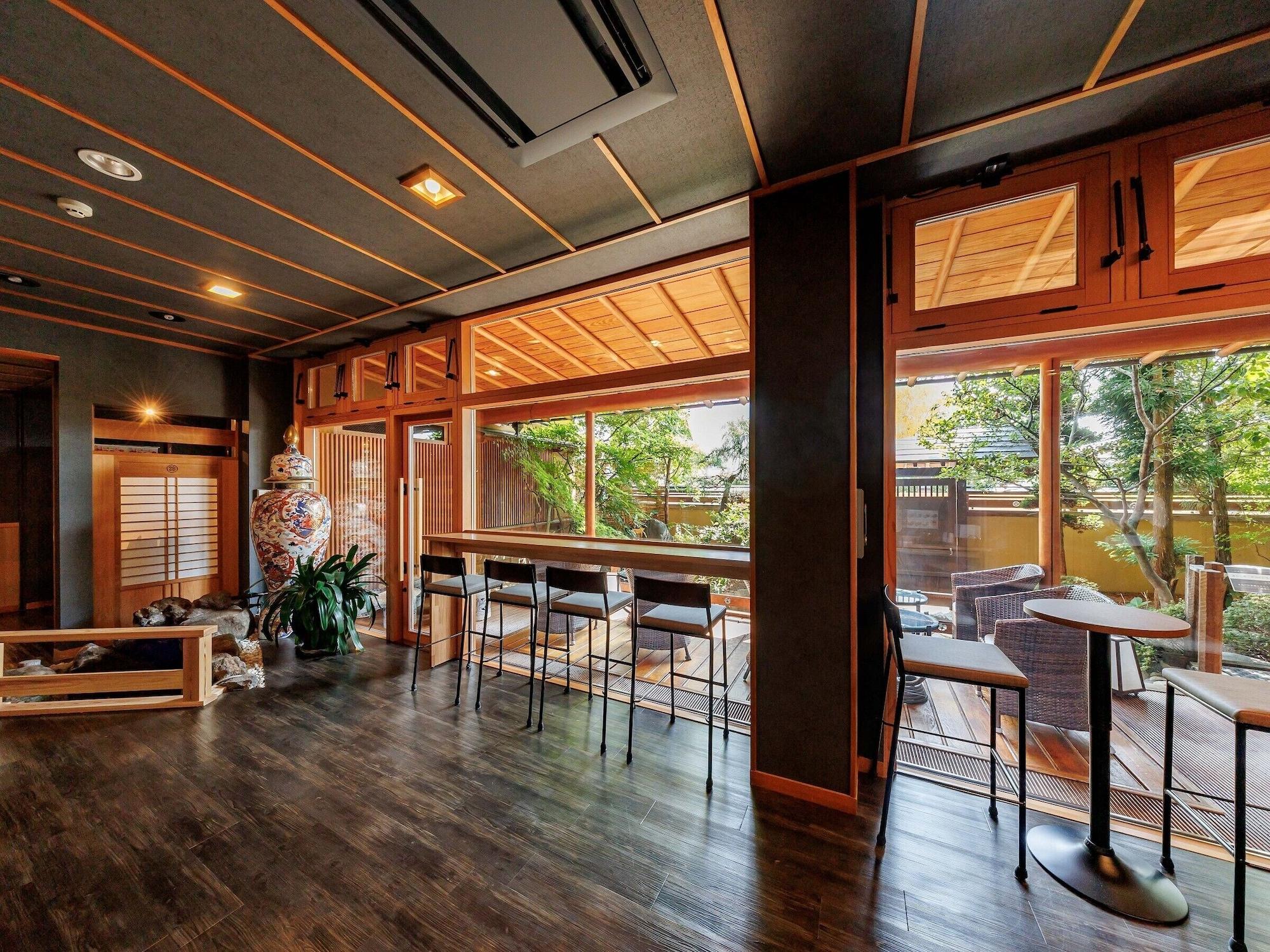 Bar/Salón Oiwakeya Ryokan