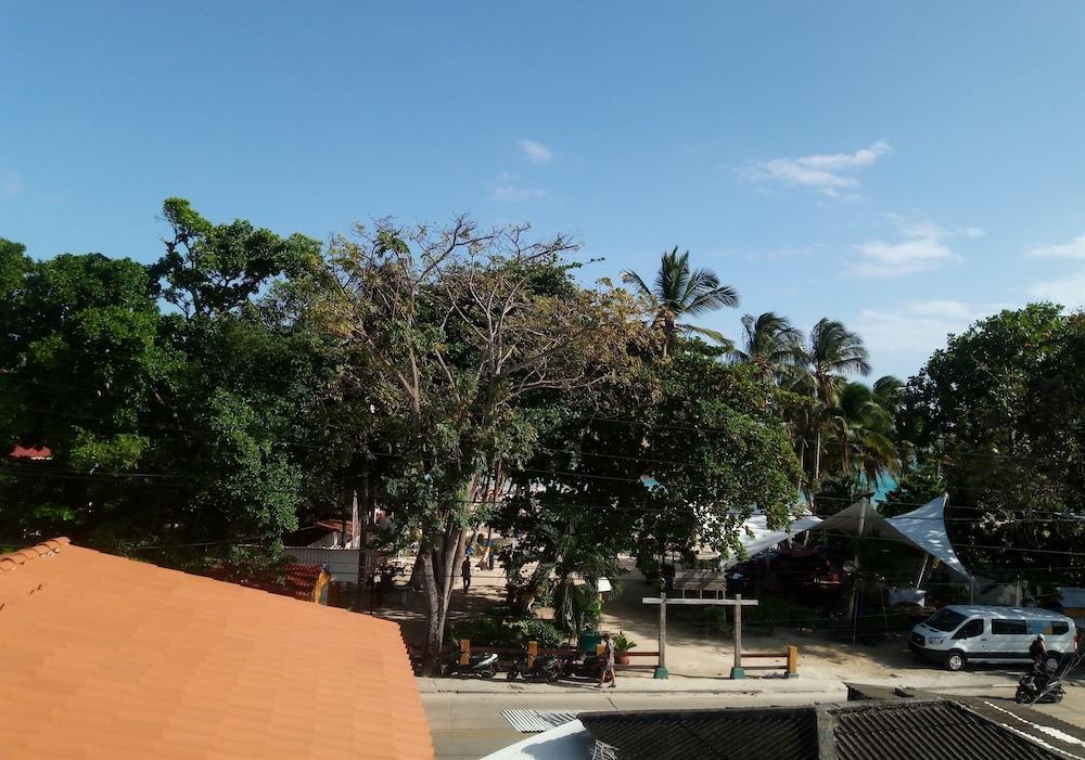 Vista da fachada I BBBSAI Casa Vacacional en San Andres Islas Alquiler