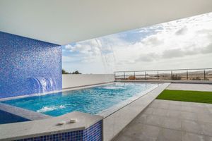 Alquiler Vacacional - Amazing Villa with a Jacuzzi, Sauna, Turkish Bath, heated pool and great view
