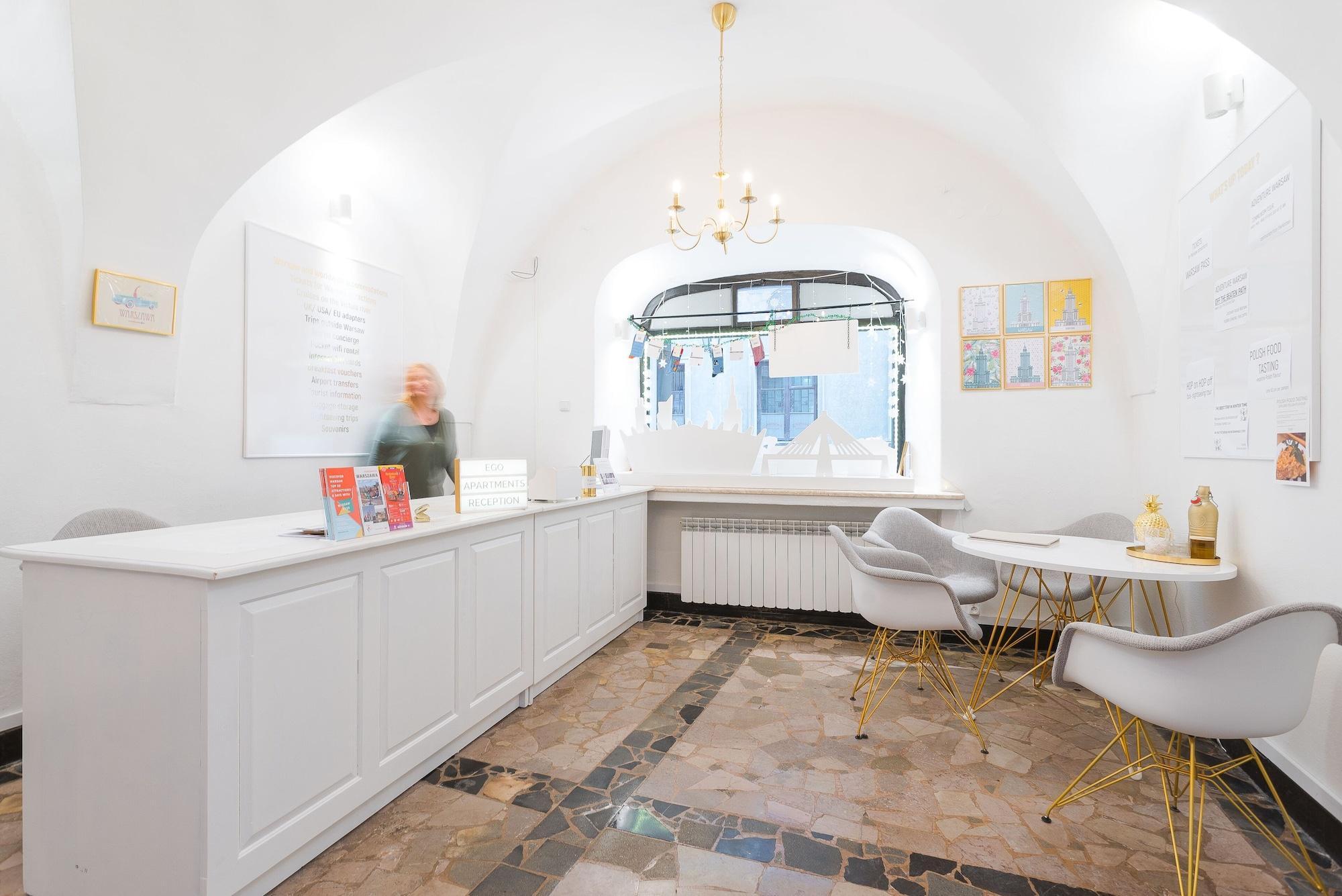Vista Lobby Ego Apartments Old Town