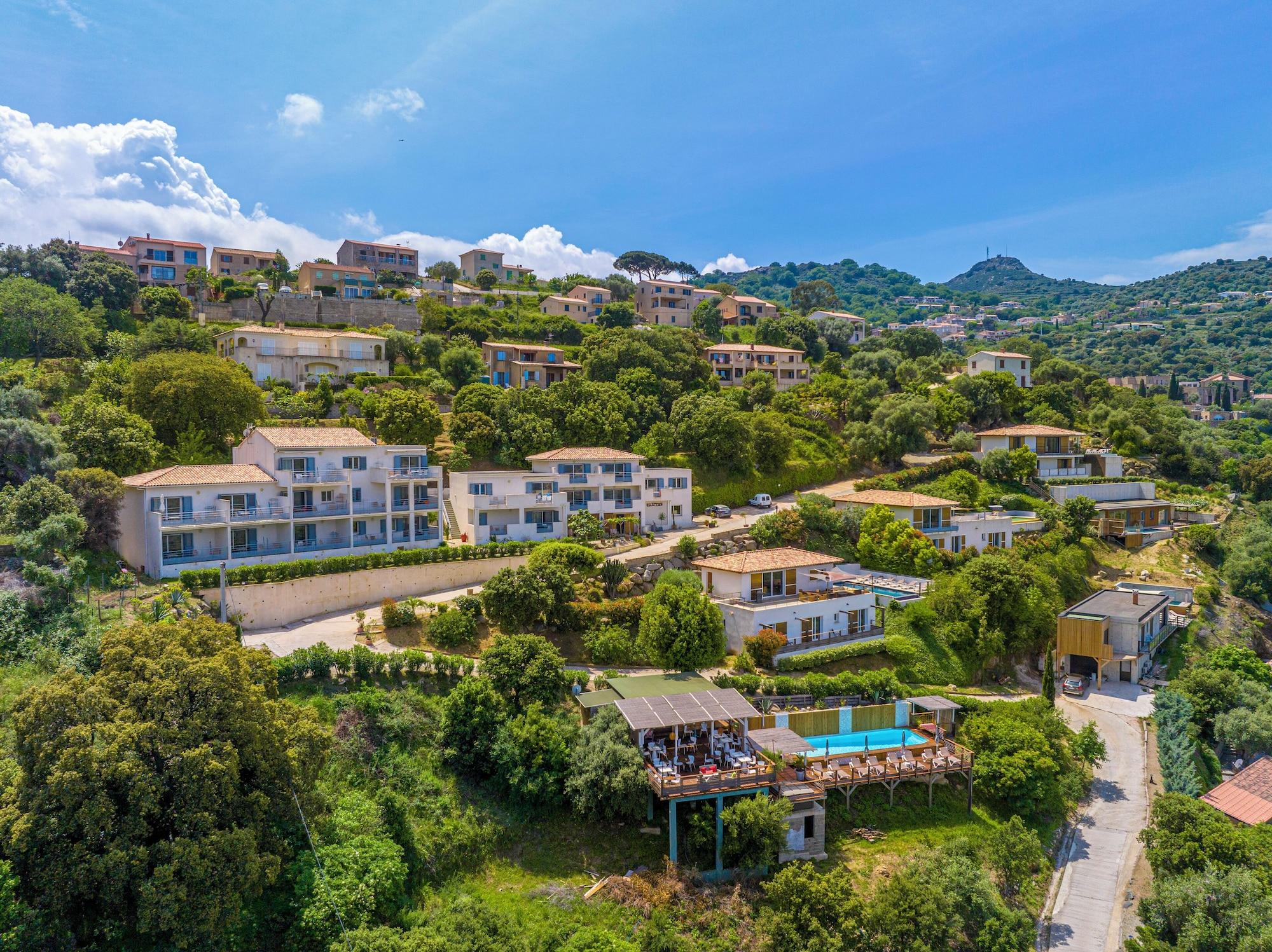 Vista Exterior Domaine Bagia Donne