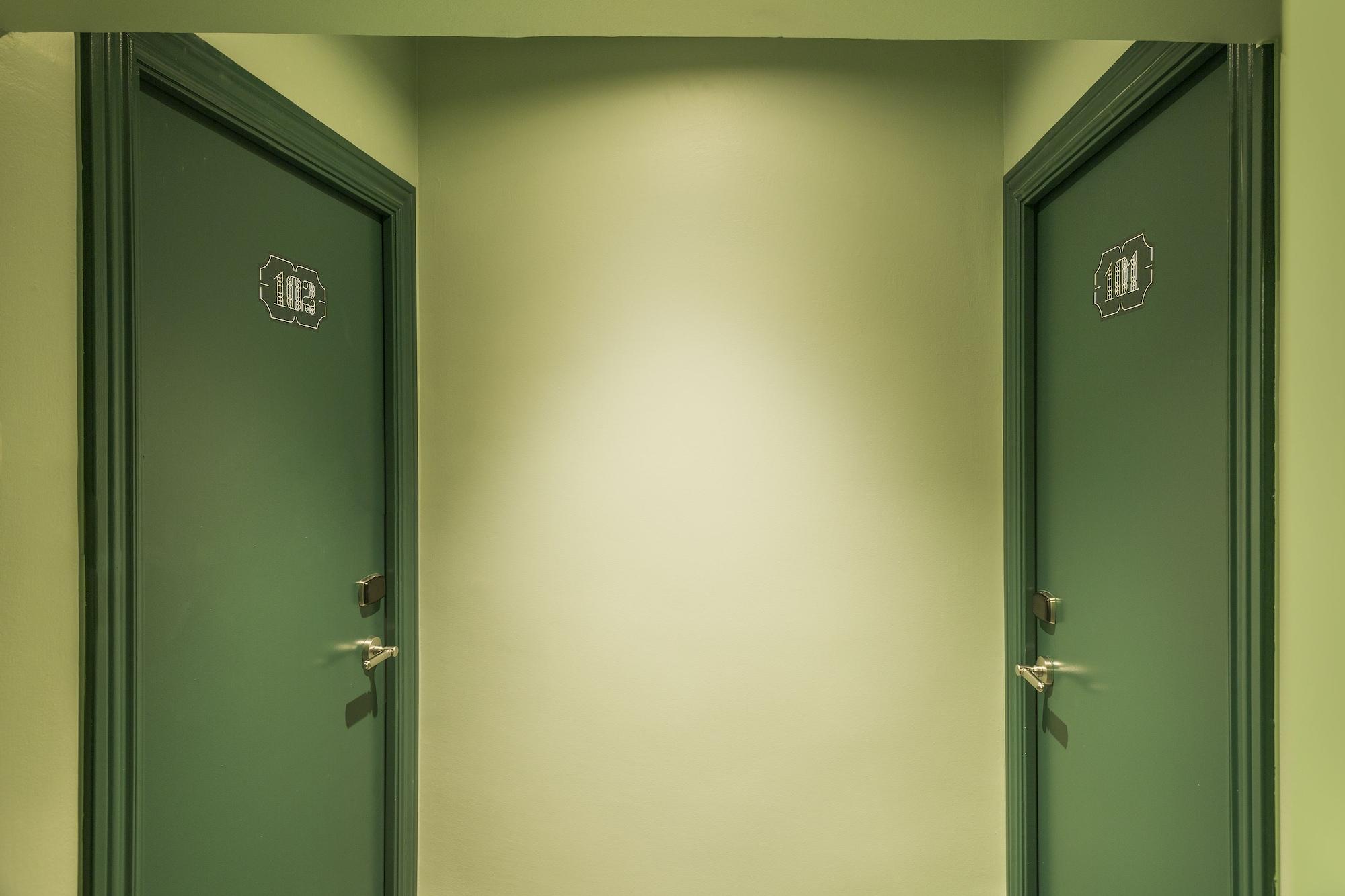 Varios Hotel El Call