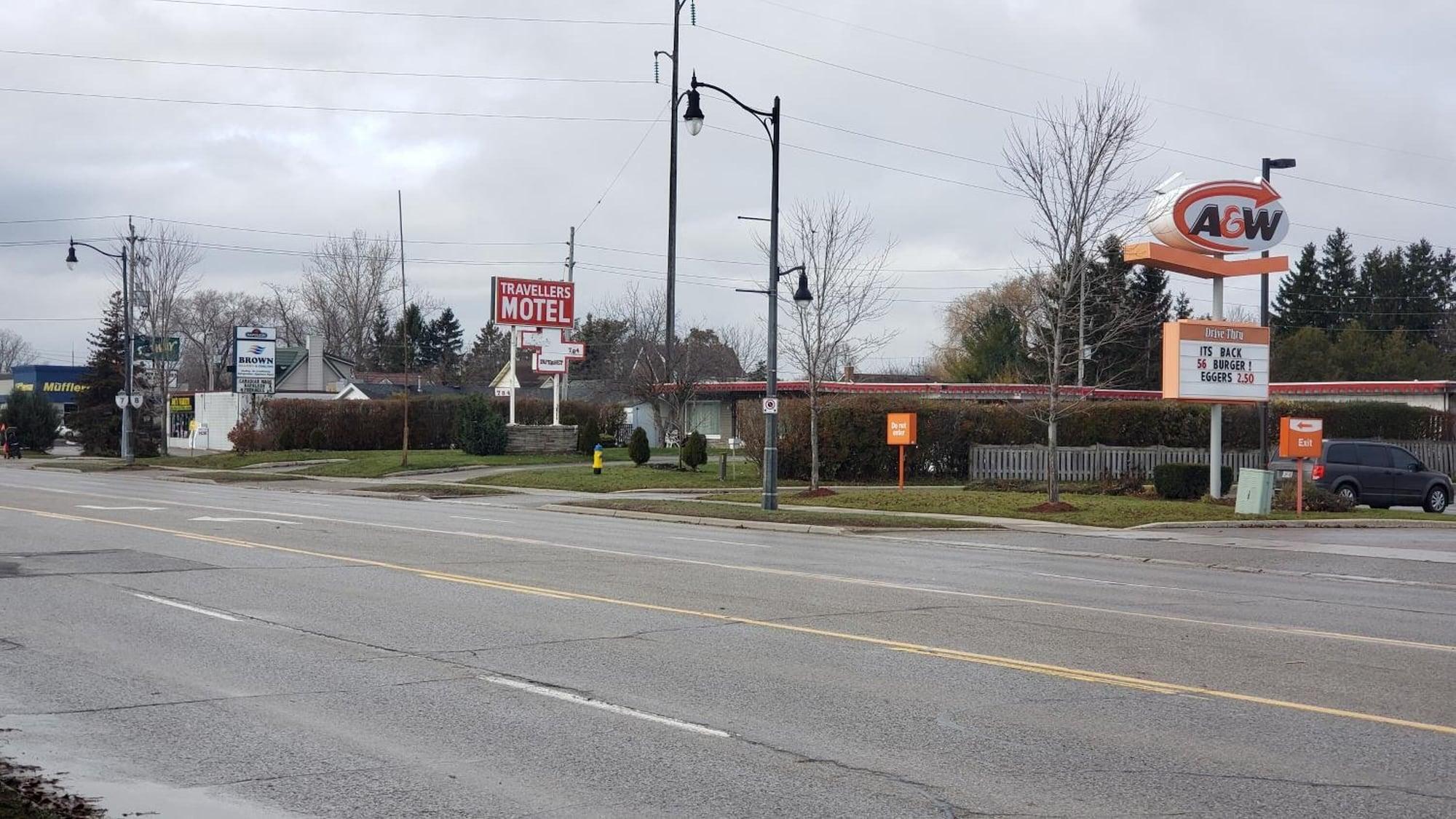 Vista Exterior Travellers Motel