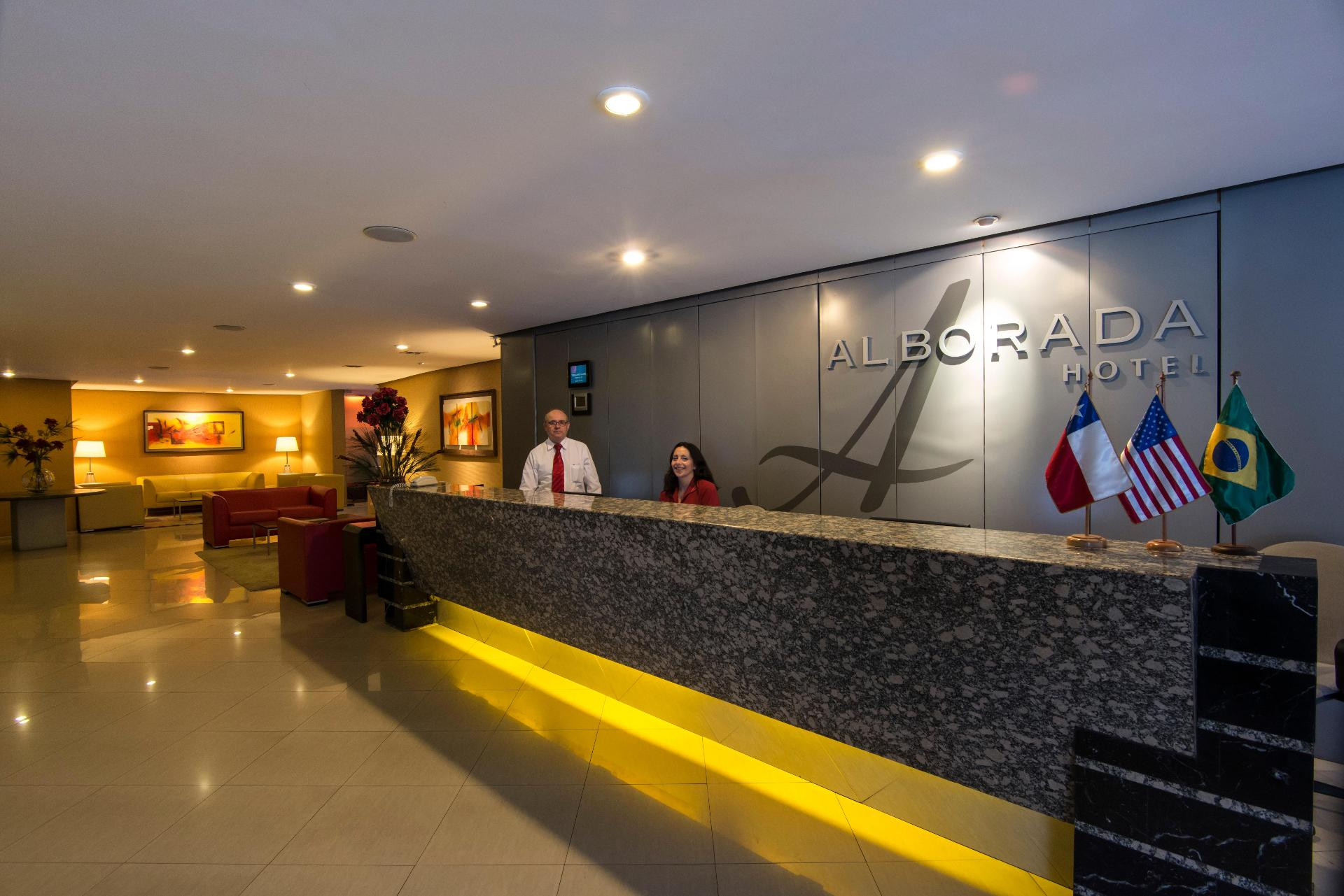 Vista Lobby Hotel Alborada