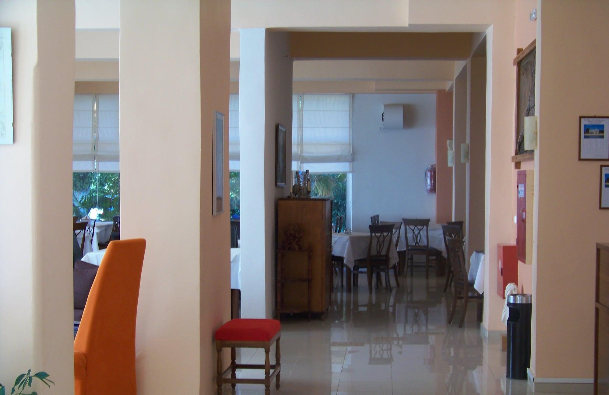 Vista Lobby Hotel Achillion