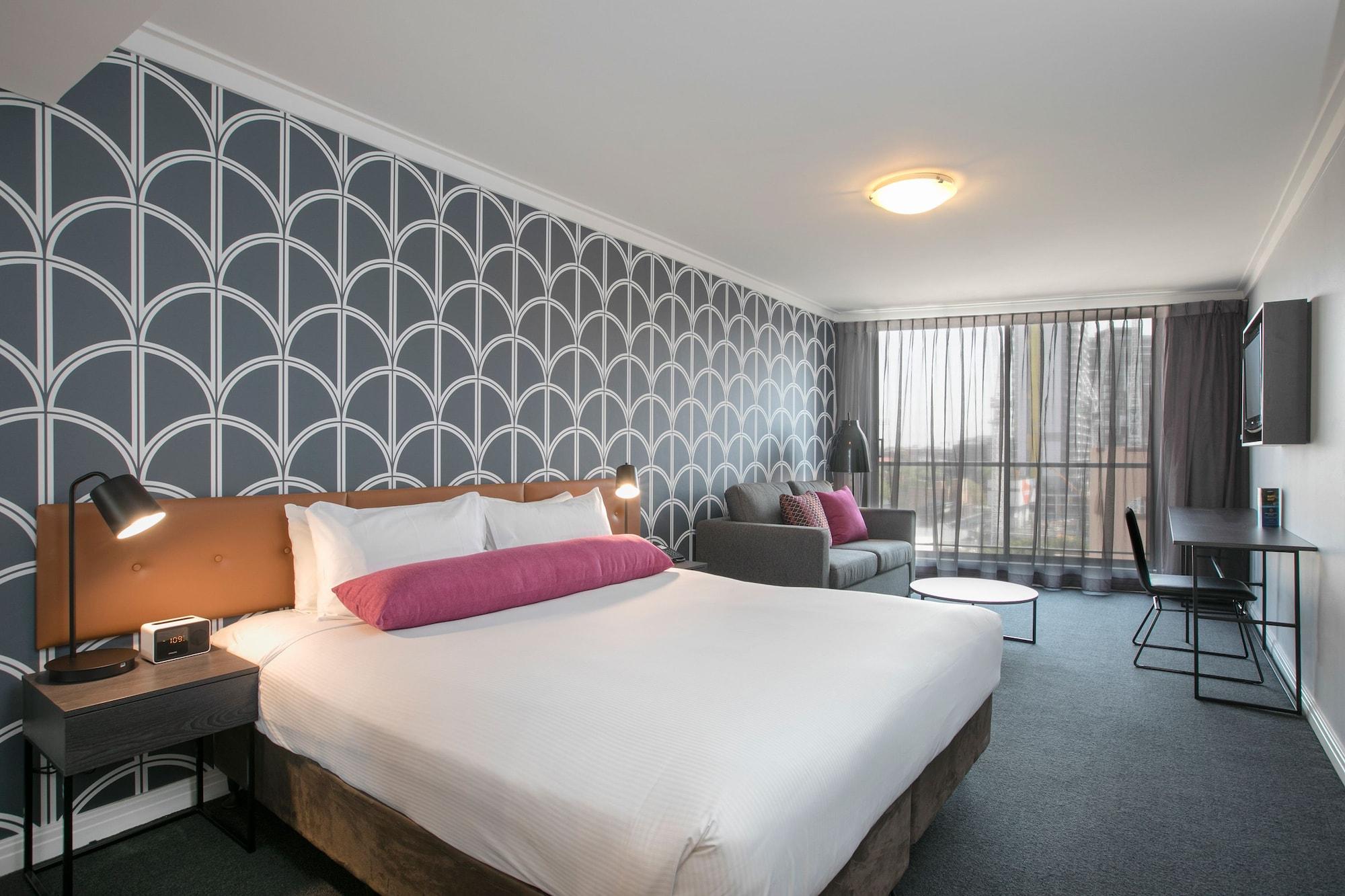 Varios Mantra Sydney Central