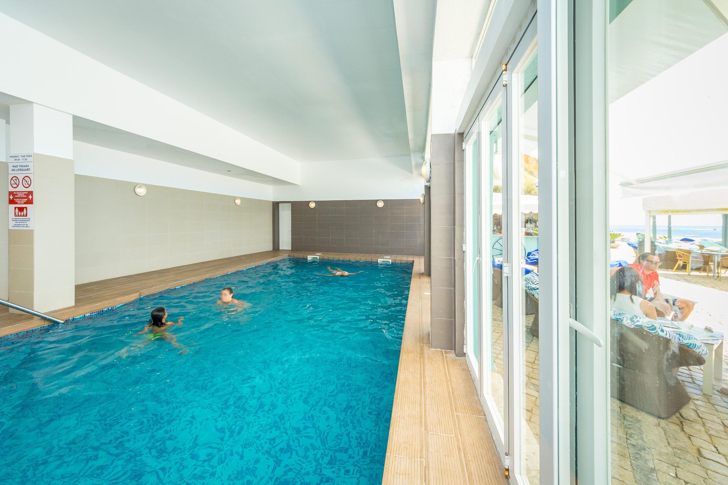 Vista Piscina Hotel Sol e Mar - Adults Only