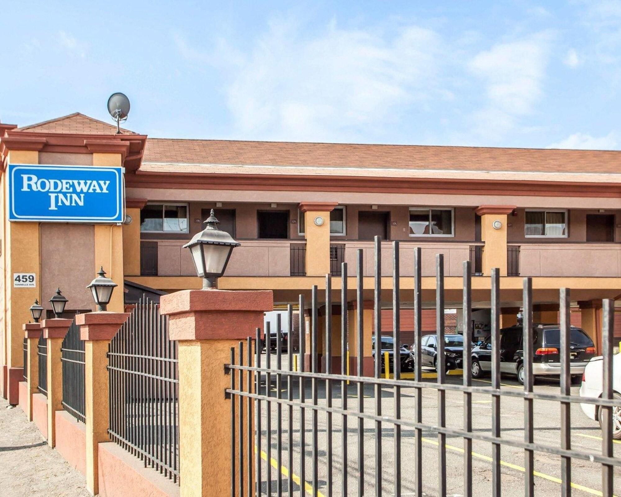 Varios Rodeway Inn Jersey City near Hoboken