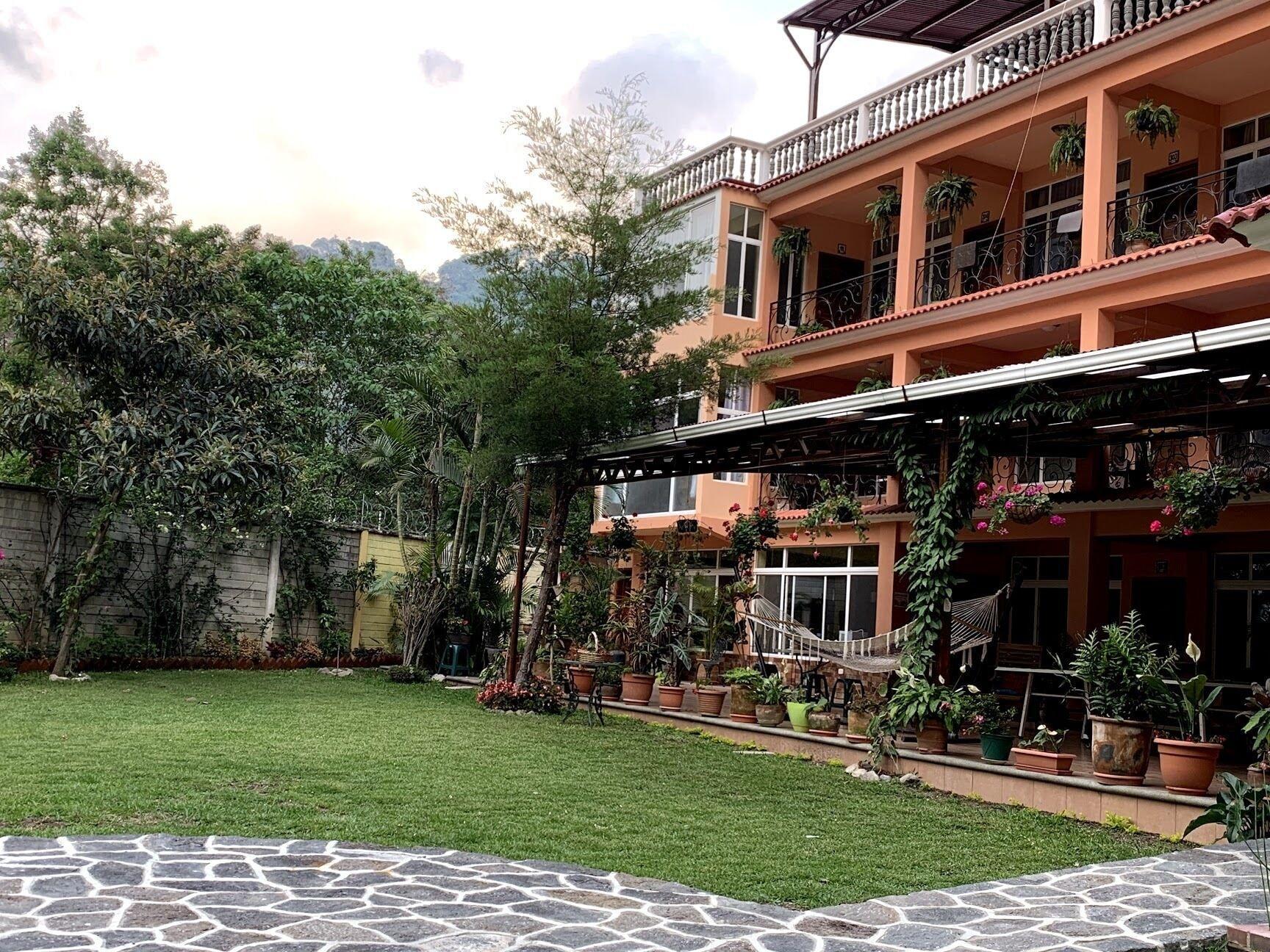 Vista Lobby Jabel Tinamit Hotel & Villas