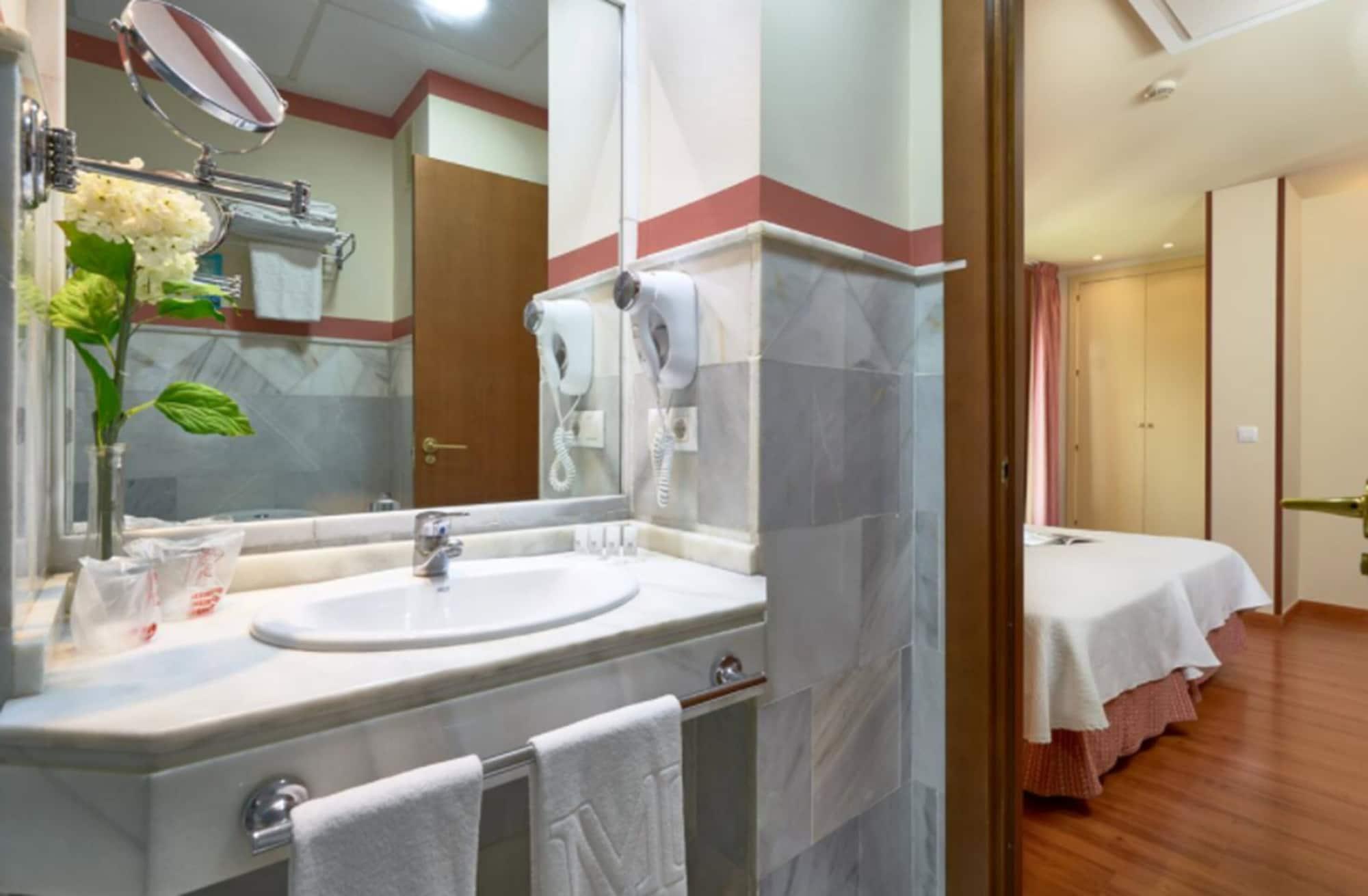Equipamiento de Habitación Hotel Murillo
