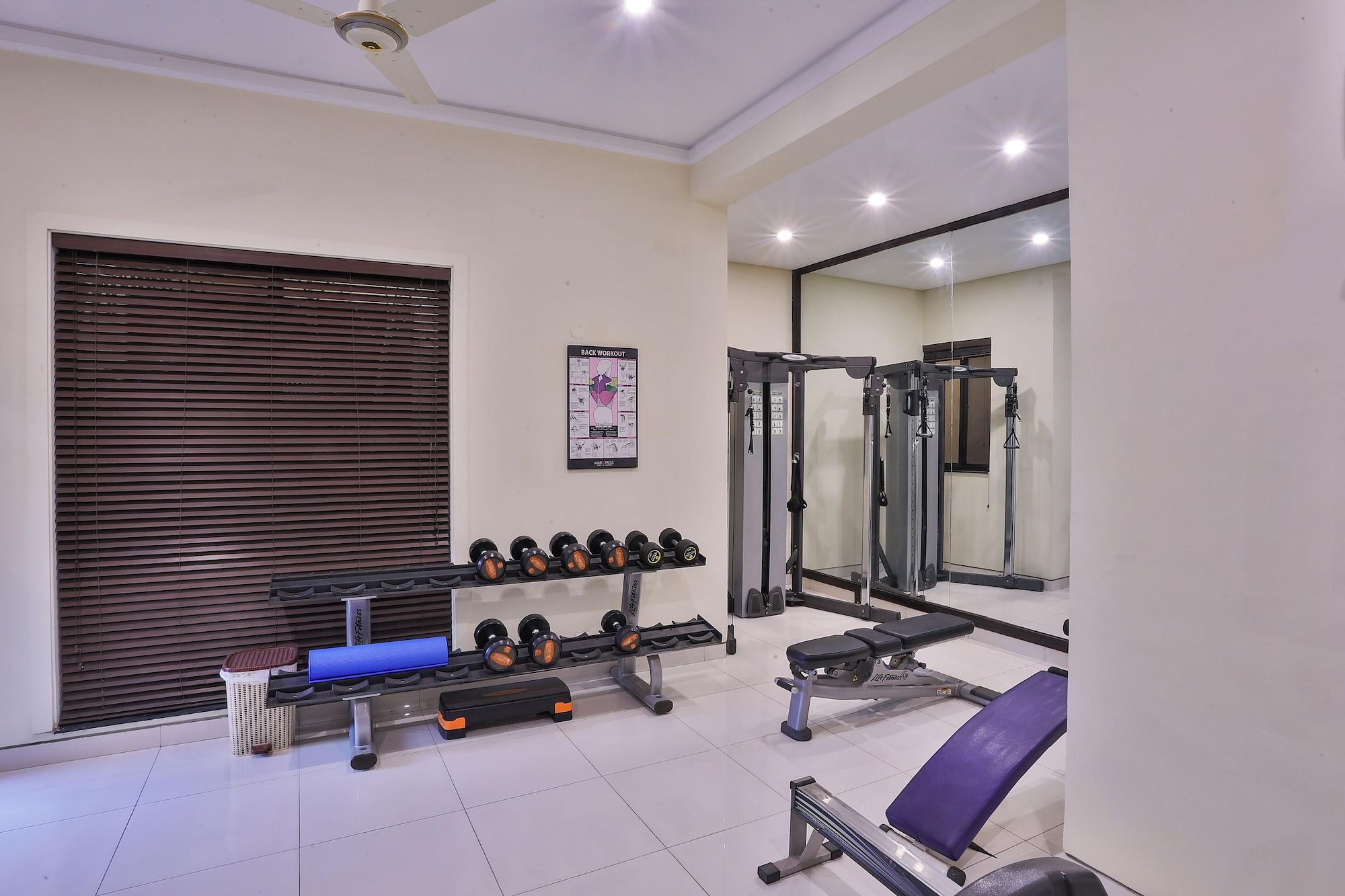 Gimnasio Avari Boutique Multan