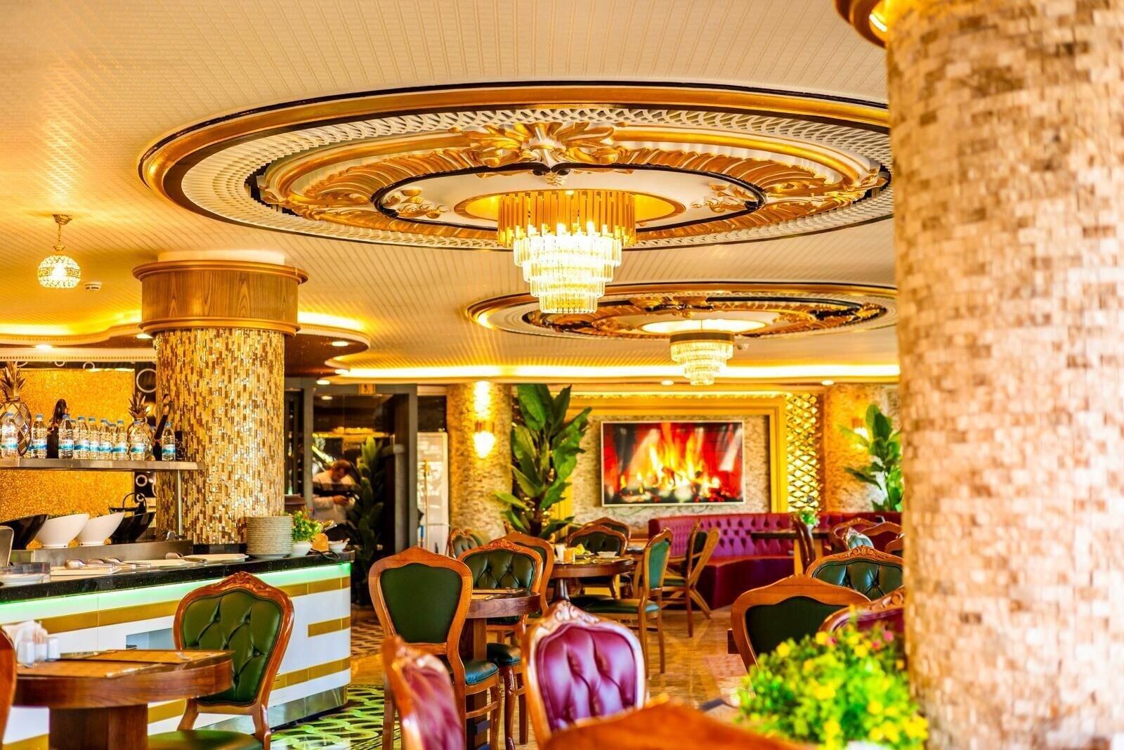 Restaurant Can Adalya Palace Hotel