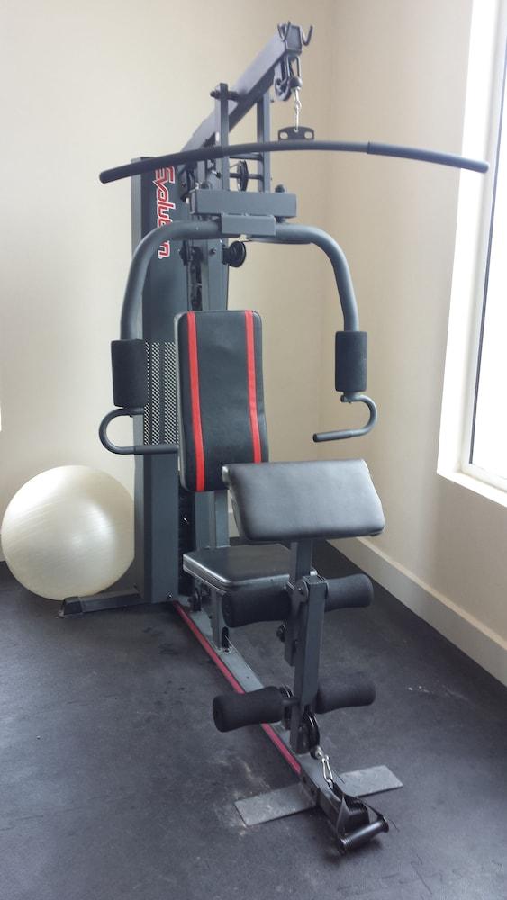Gimnasio Best Western Bazarell Inn