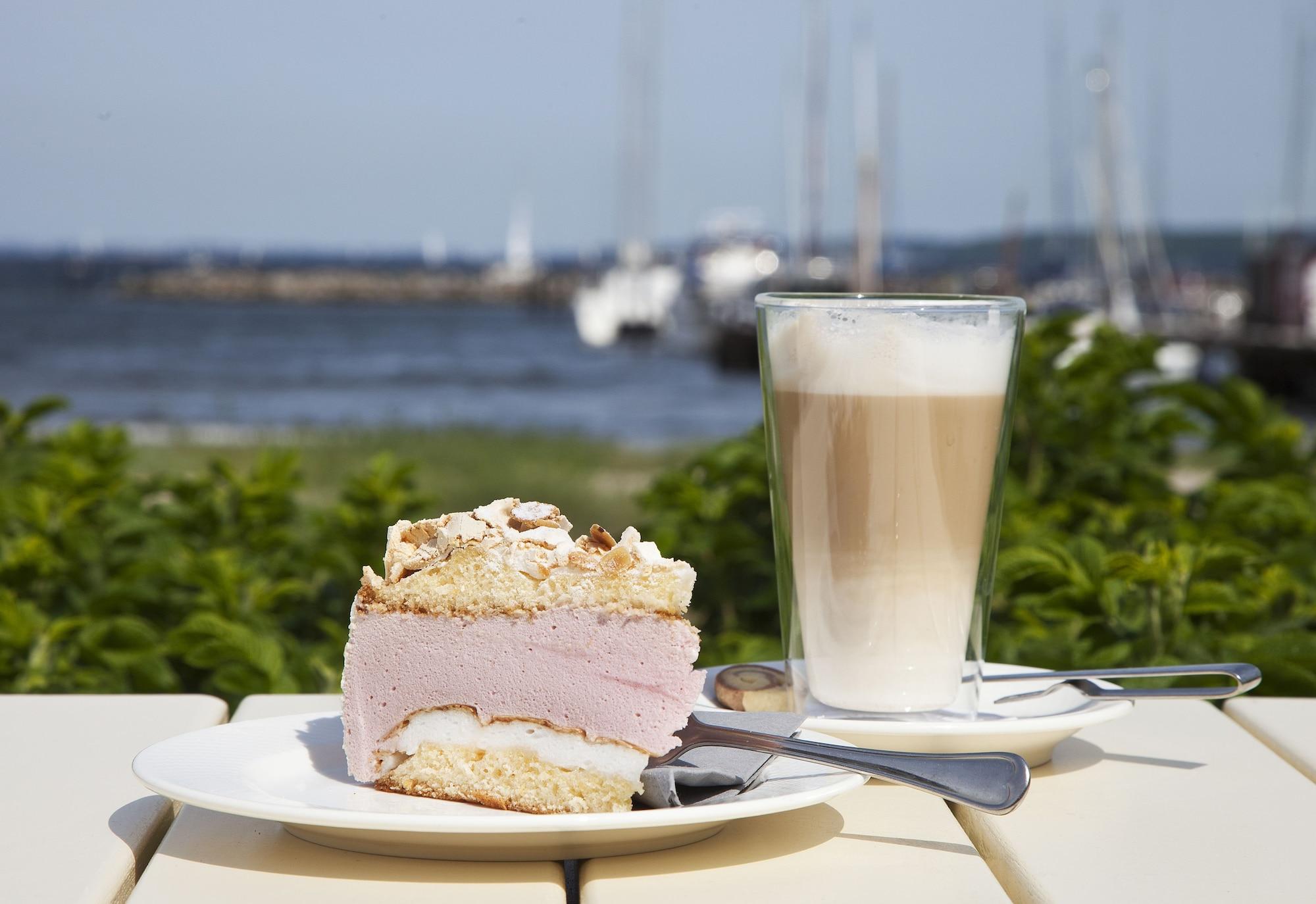 Bar/Salón Hotel Wassersleben