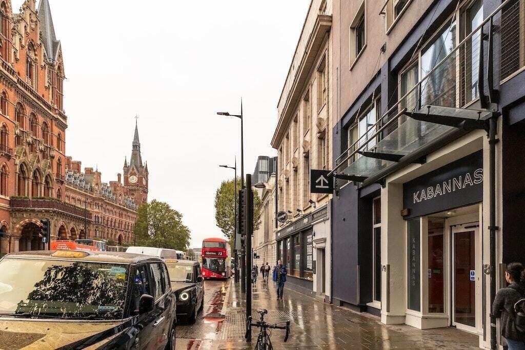 Varios Kabannas St Pancras