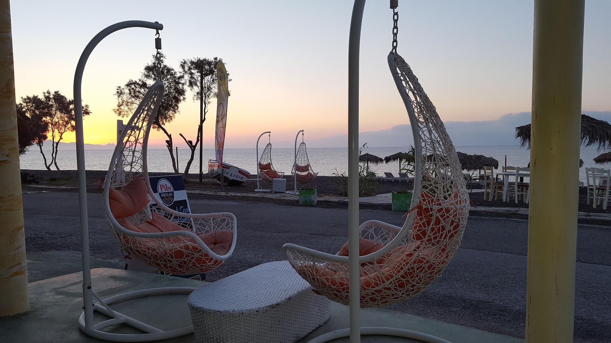 Restaurant Pleasure Beachside Studios