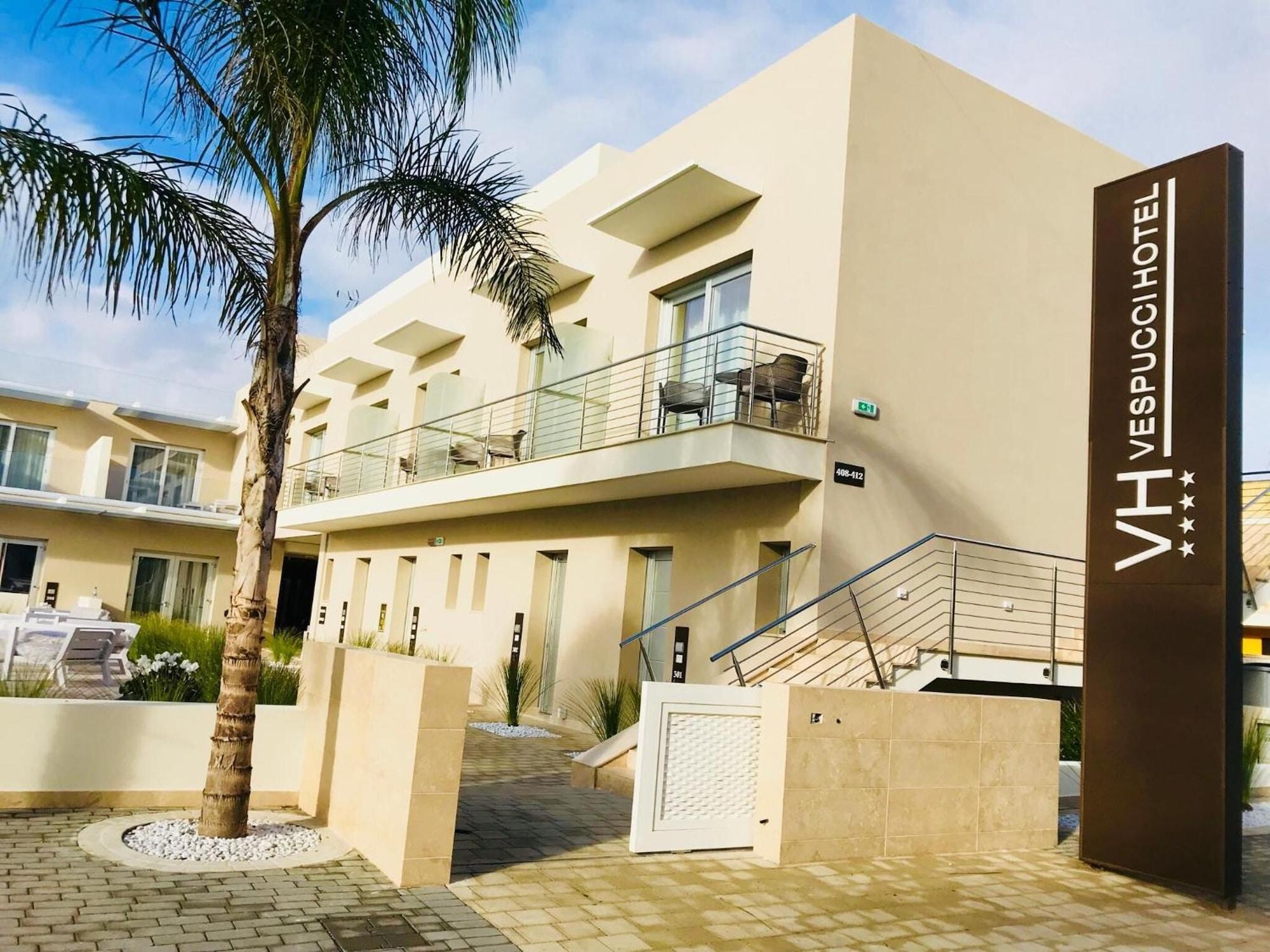 Vista Exterior Vespucci Hotel