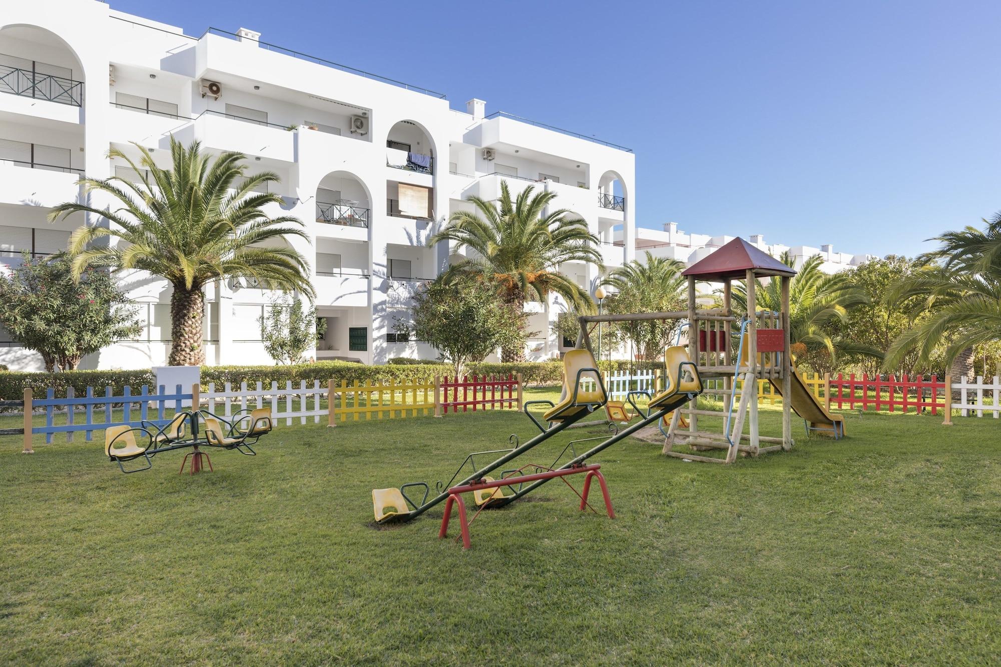 Instalaciones Recreativas Ukino Terrace Algarve - Concept Hotel