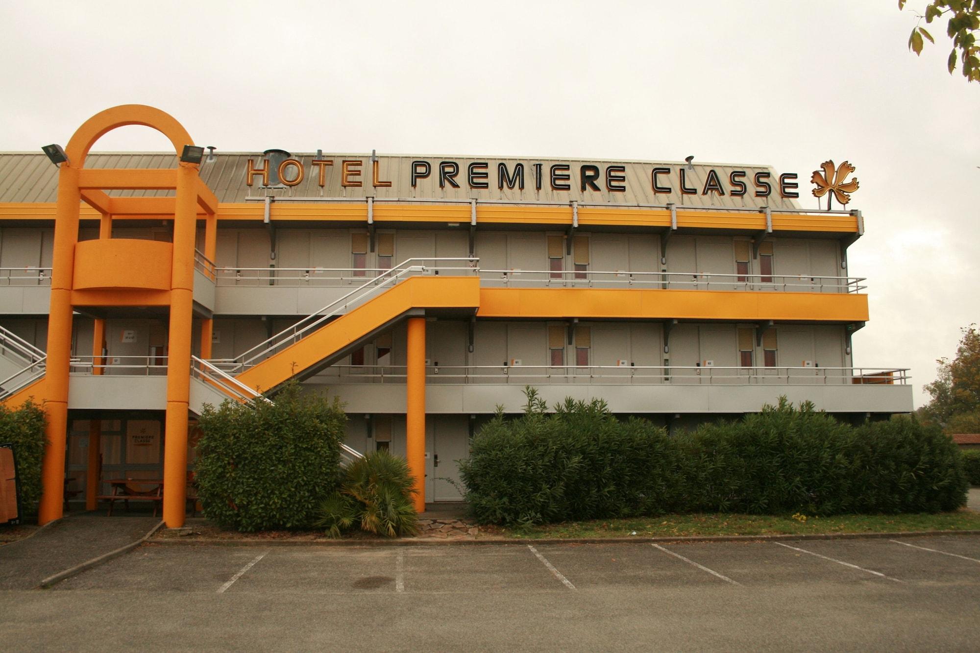 Vista Exterior Premiere Classe Carcassonne