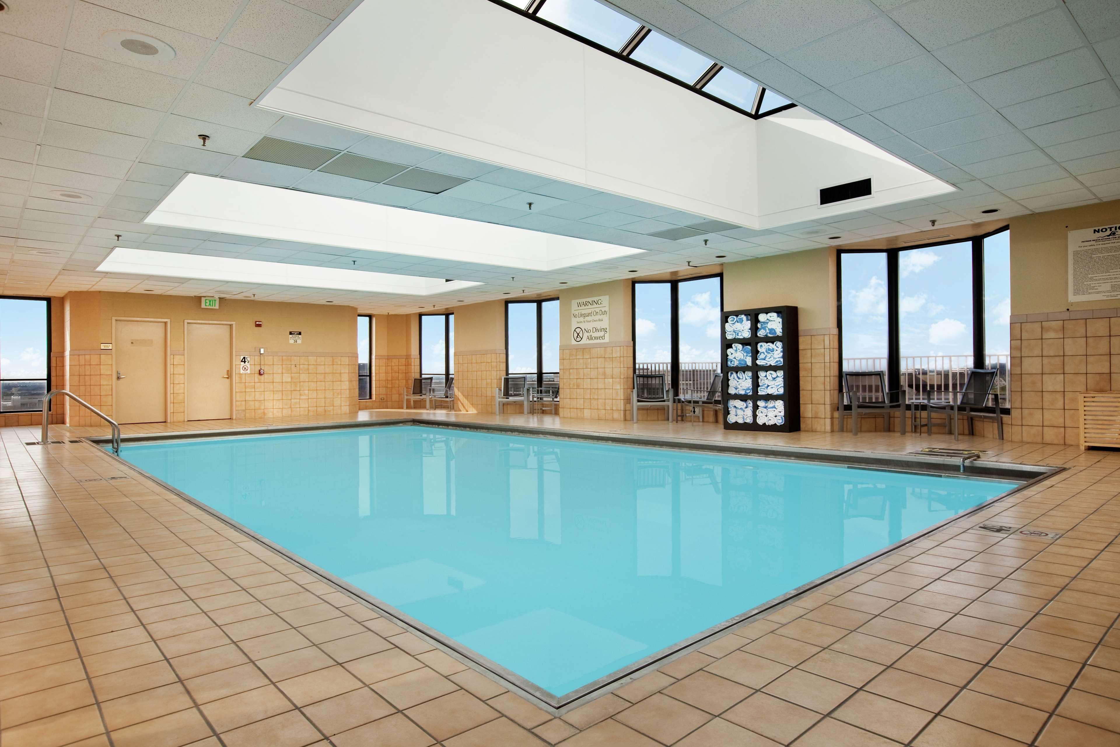 Vista Piscina Hilton Rosemont Chicago O'Hare